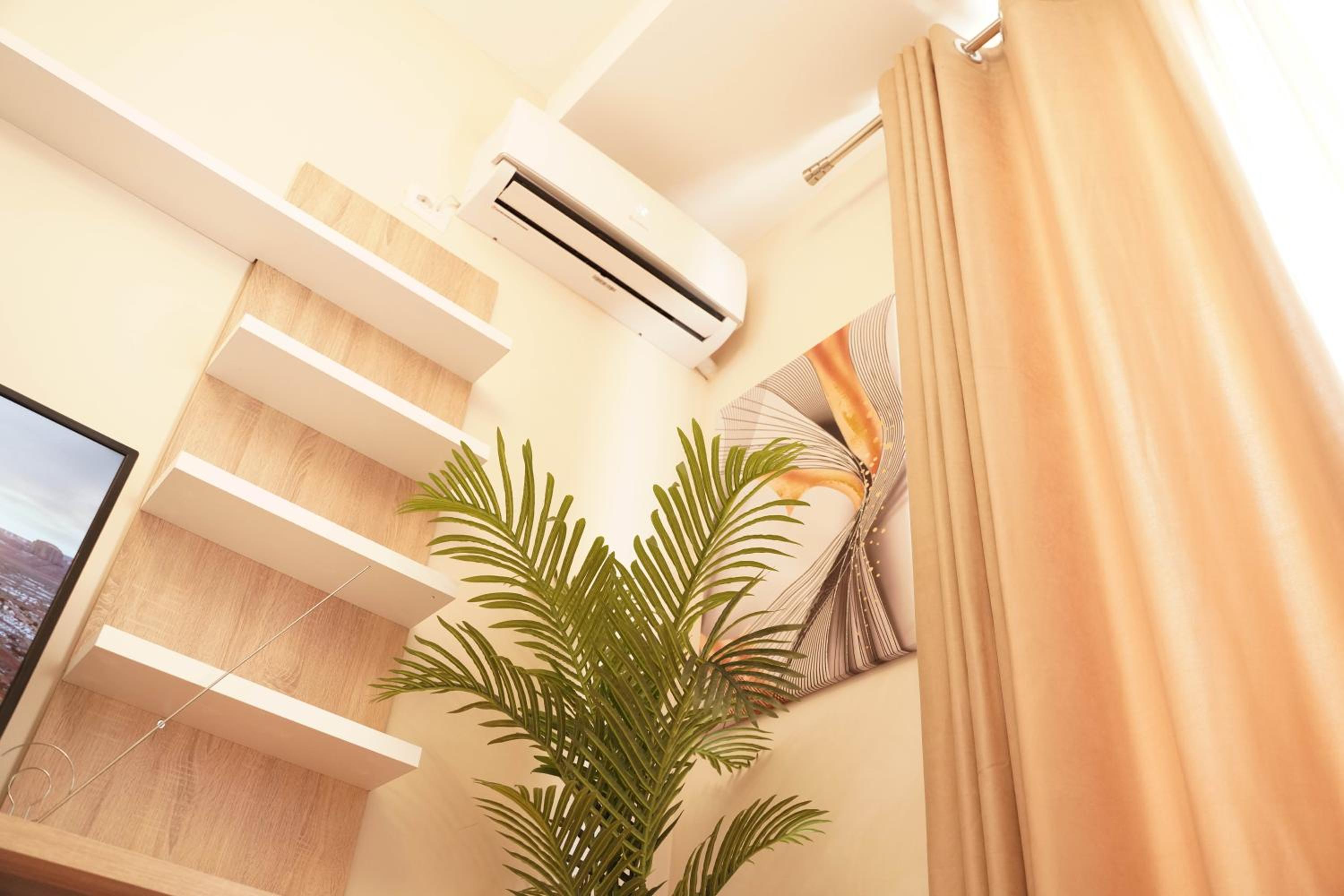 Haris Apartments Tirana