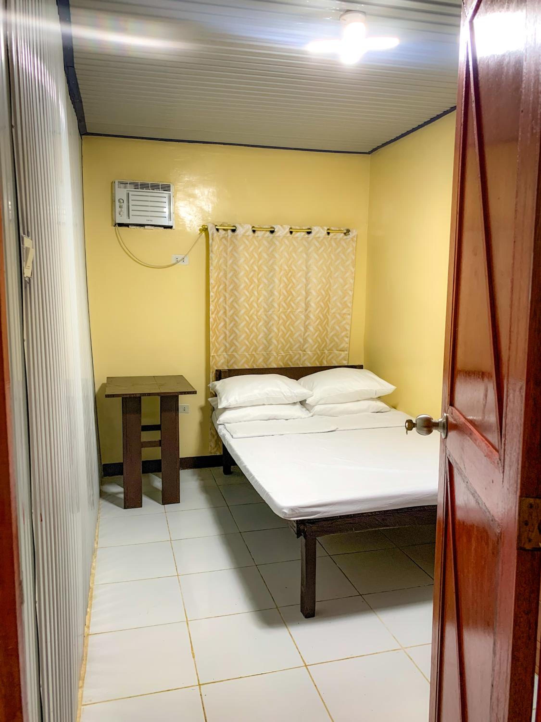 Tina Homestay