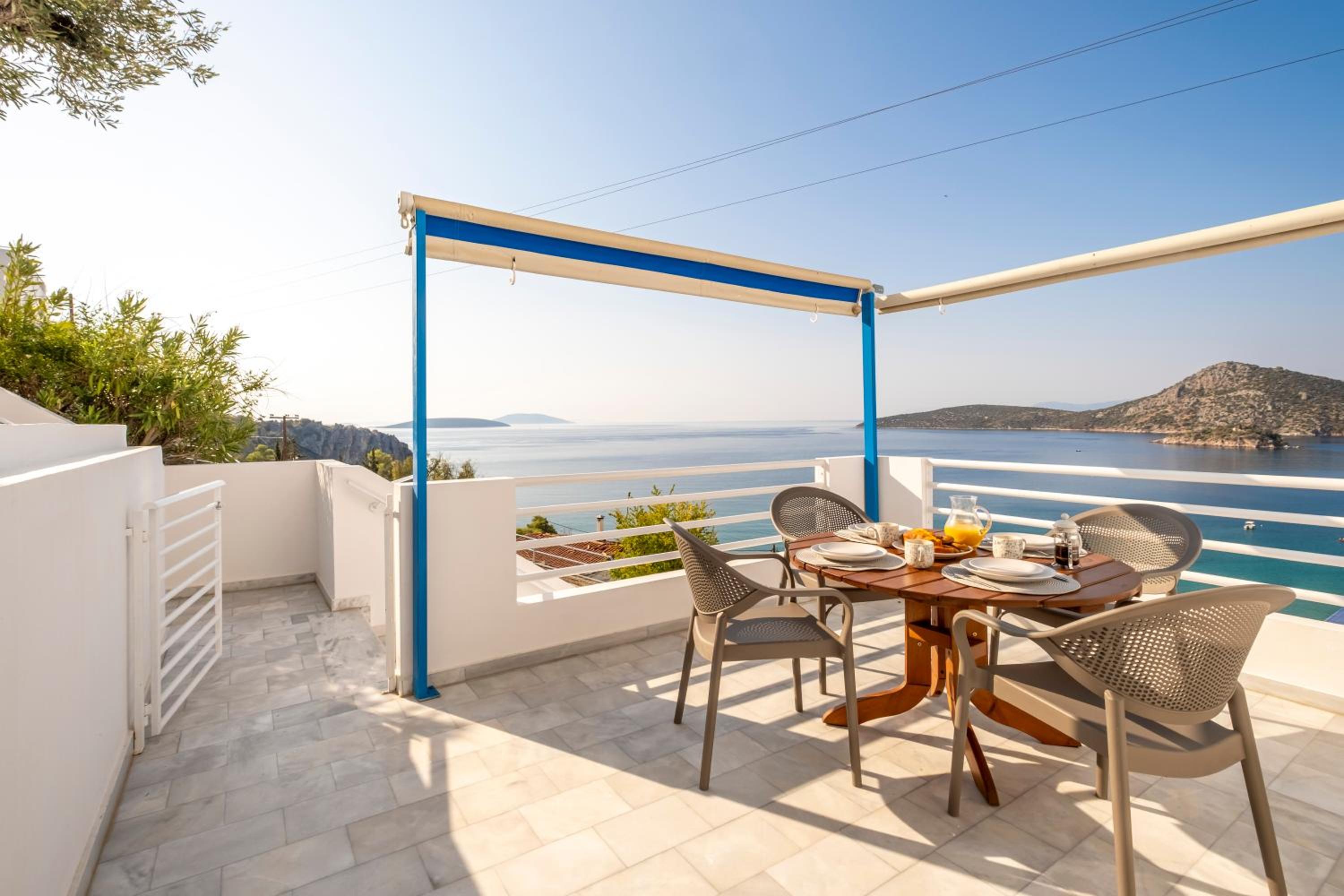 Tolo Beachfront Apartments photo 4