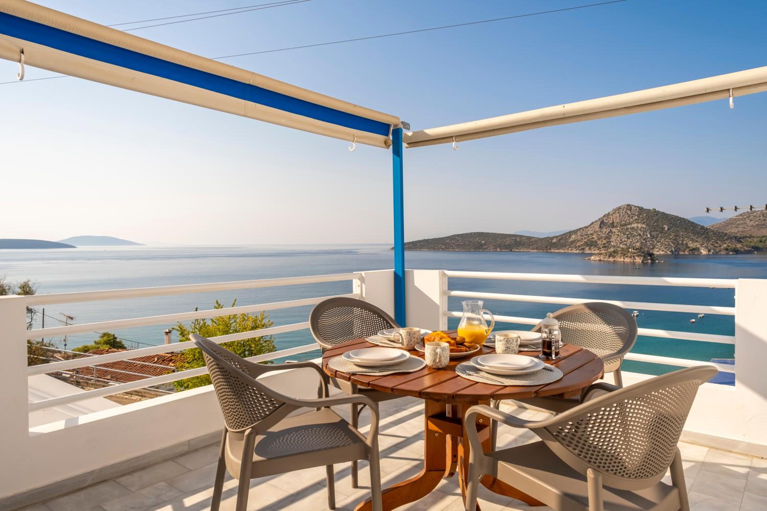 Tolo Beachfront Apartments photo 3