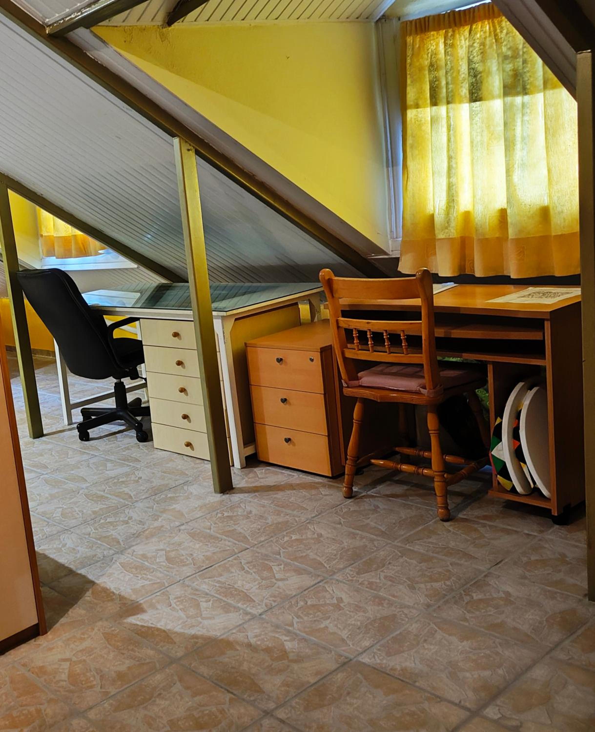 Foothills loft