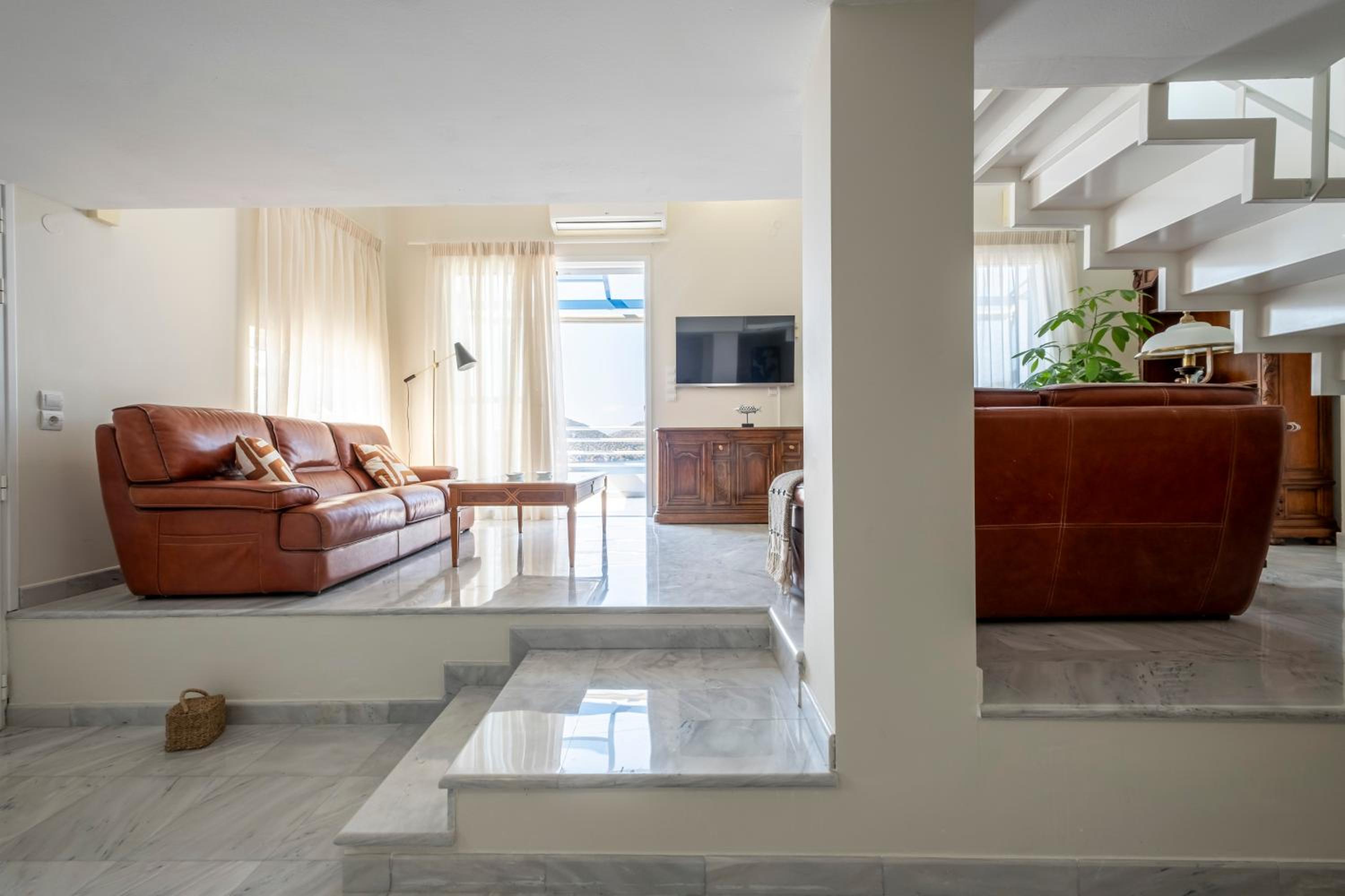 Tolo Beachfront Apartments