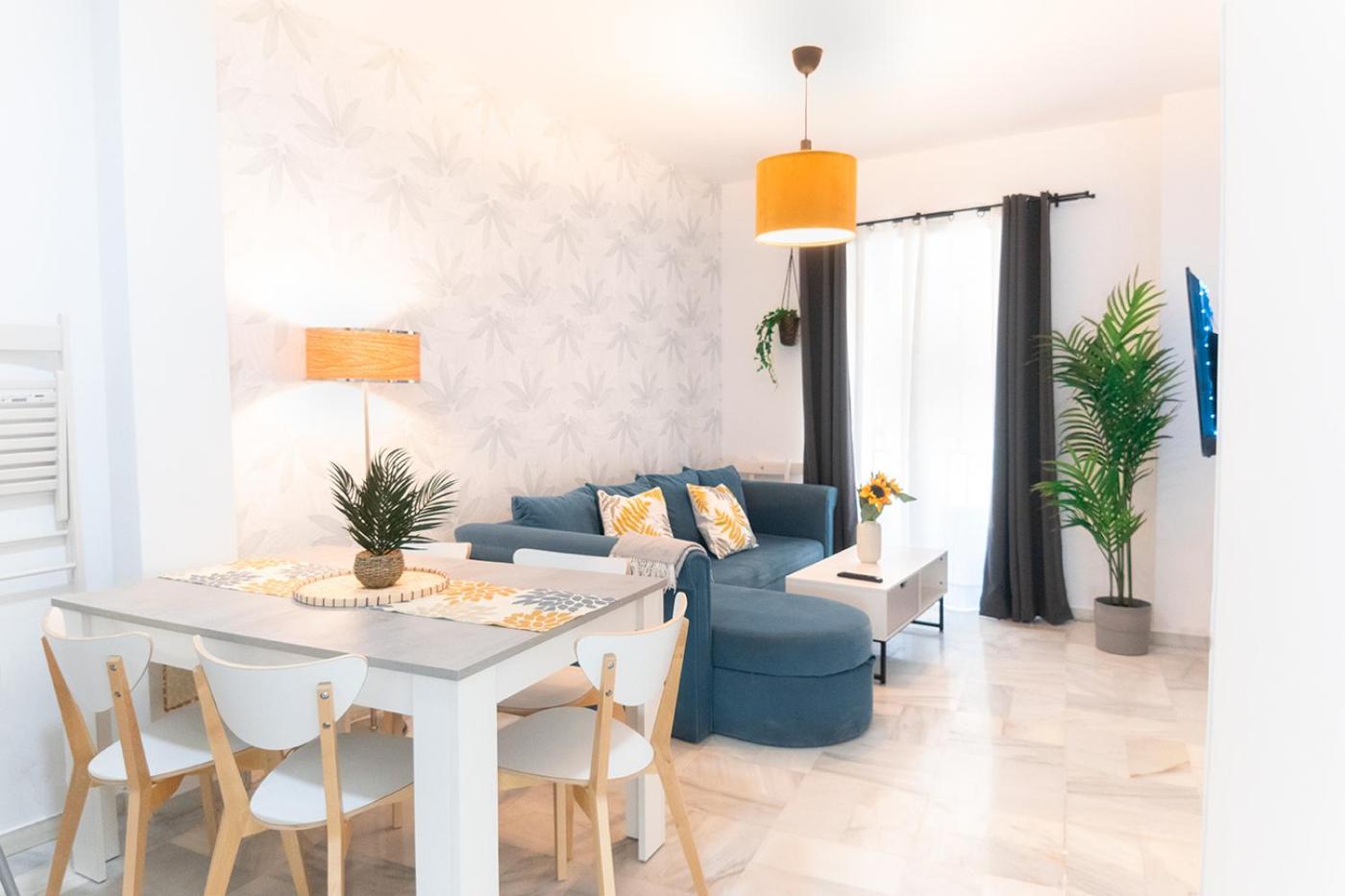 Downtown Apartment 3 bedrooms, 2 bathrooms, wifi — Seville