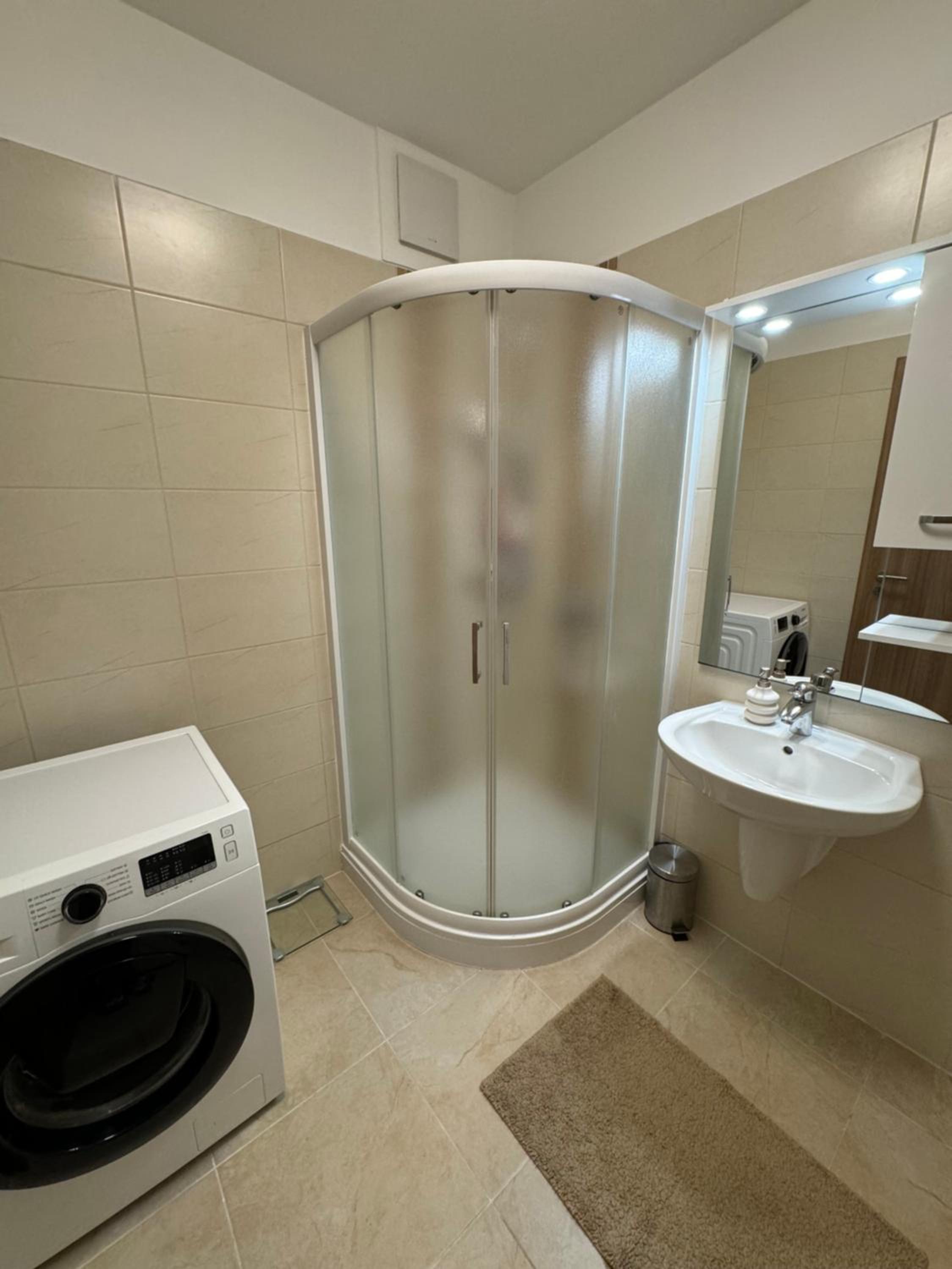 Lelle Resort Apartman