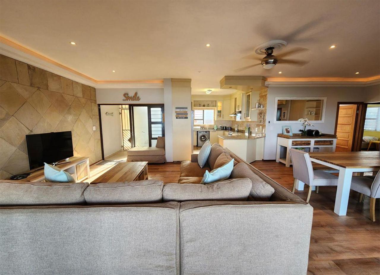 Beachfront Apartment view 3