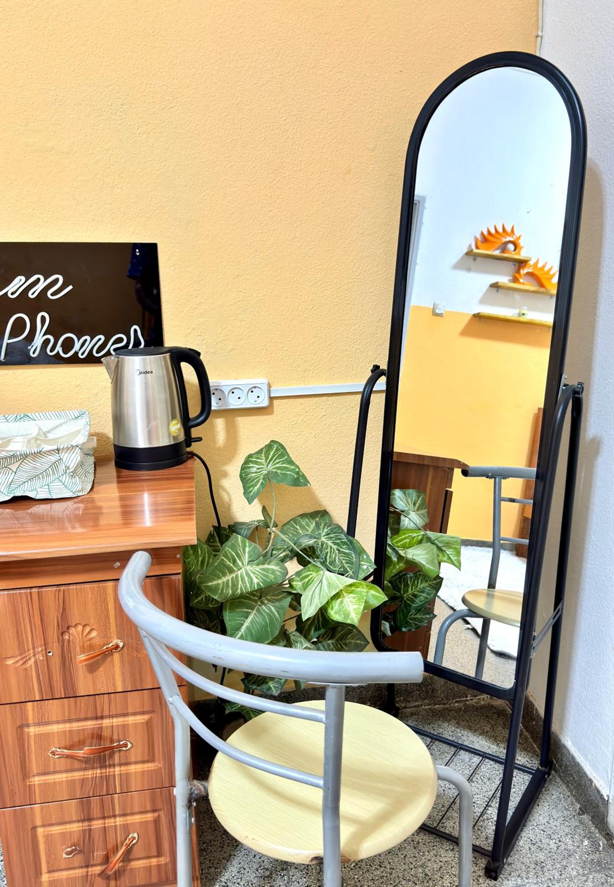 Cozy & Secure 1BR Apartment in Central Luanda