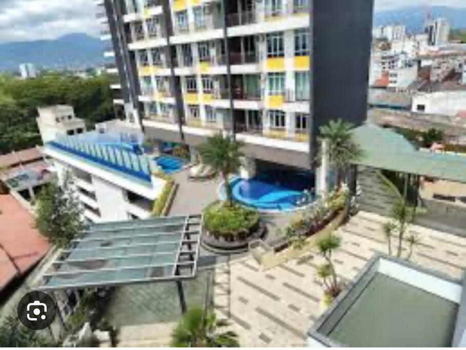 Premium Manhattan Ipoh 怡保民宿, 4bedroom 12pax, water park photo 4