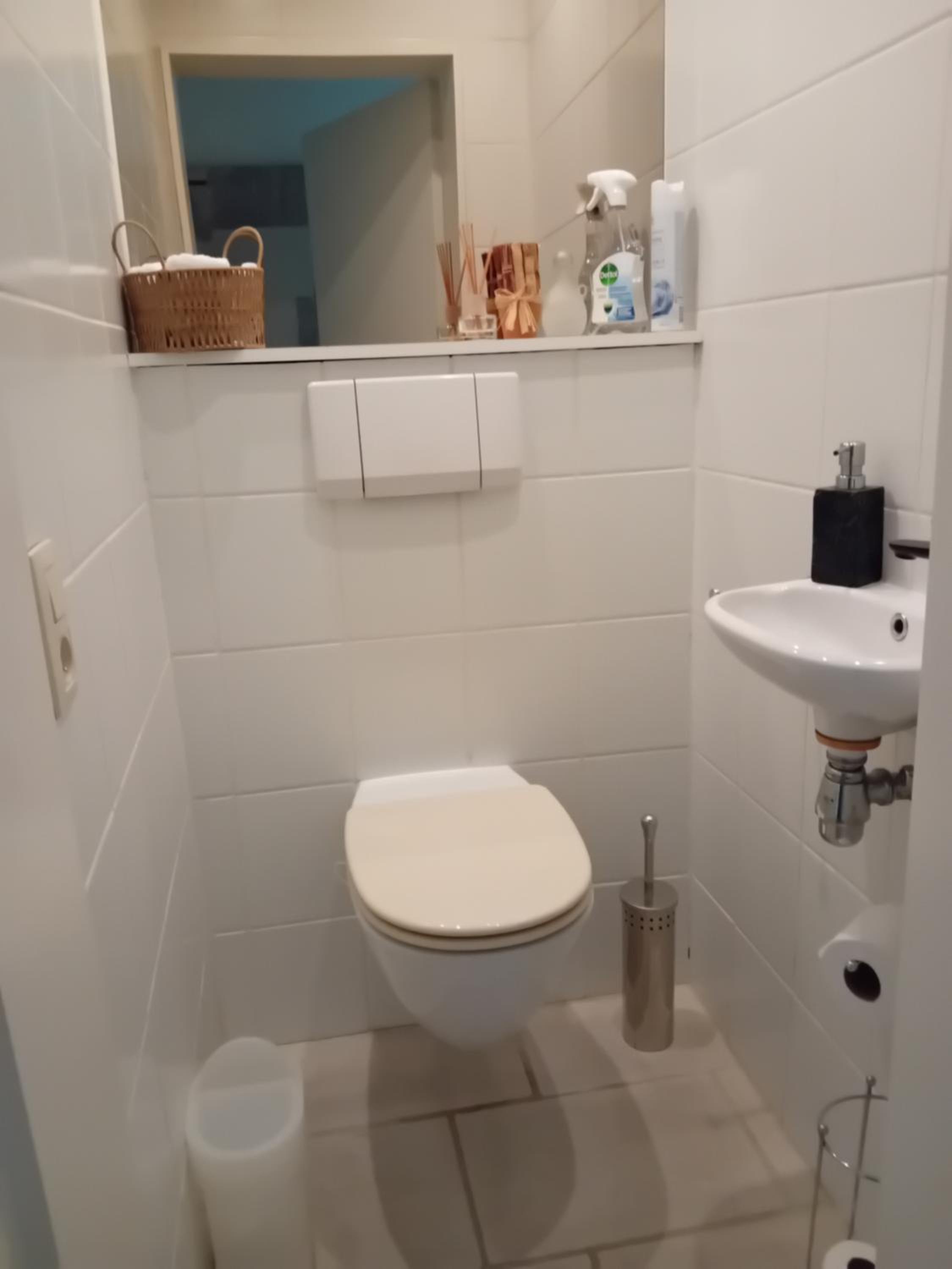 B&B Roseland