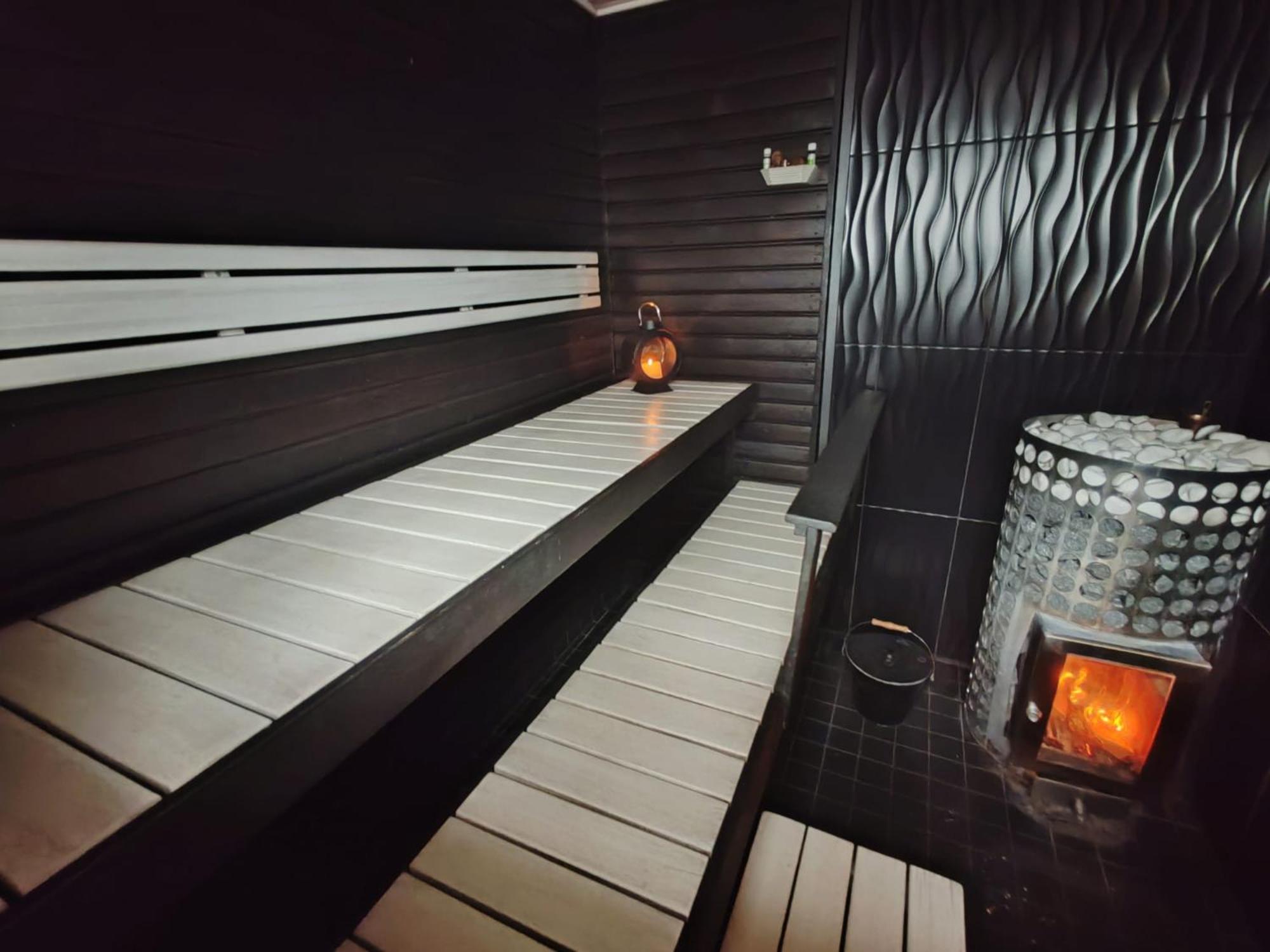 Winter Woods family room