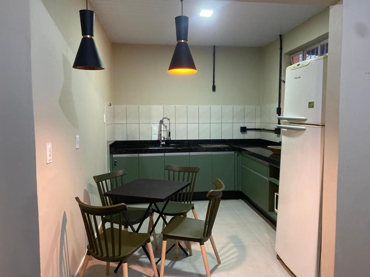Casa da Vila 9a - prox beira Mar