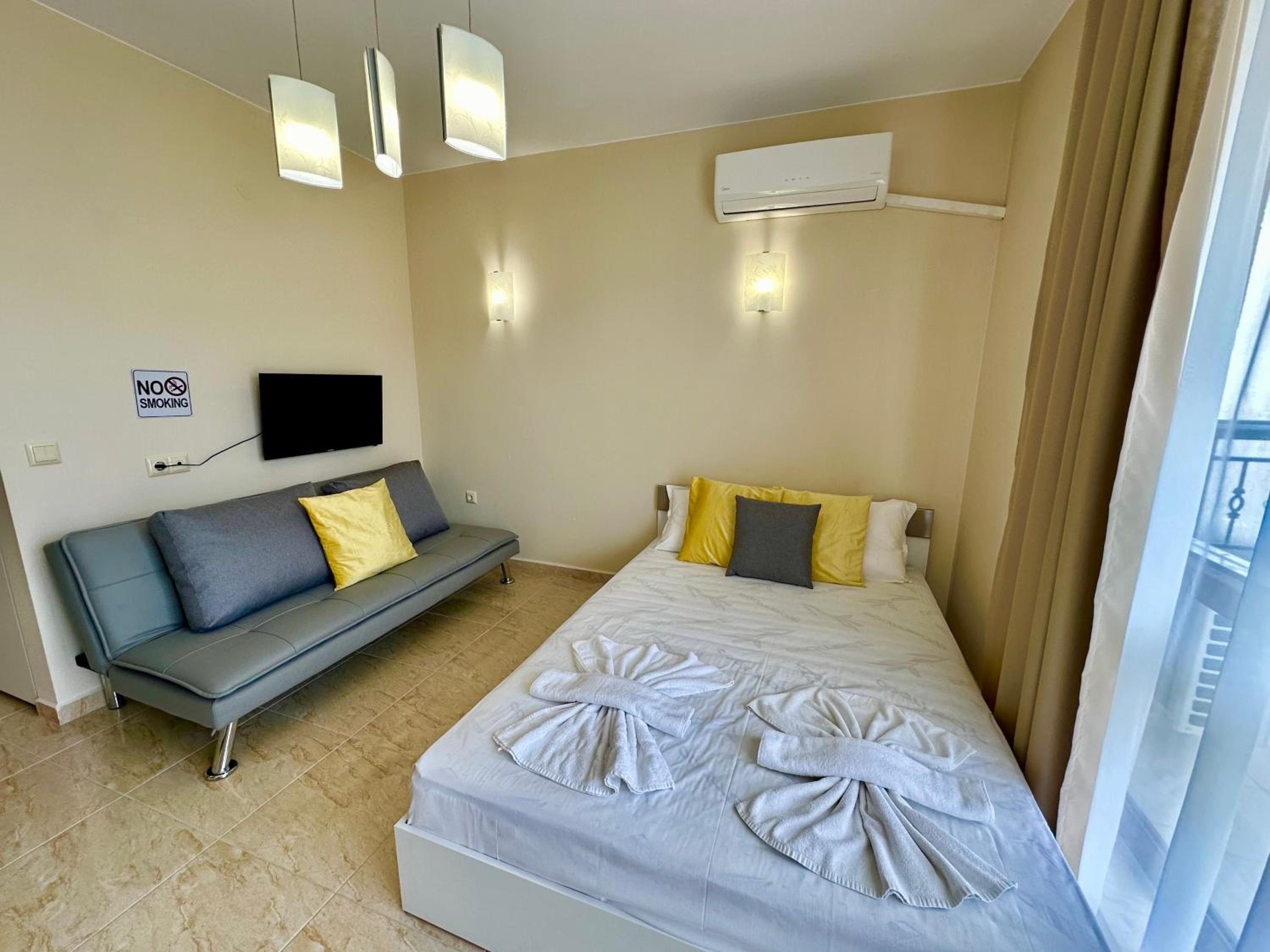 Sea Dreams - Menada Apartments