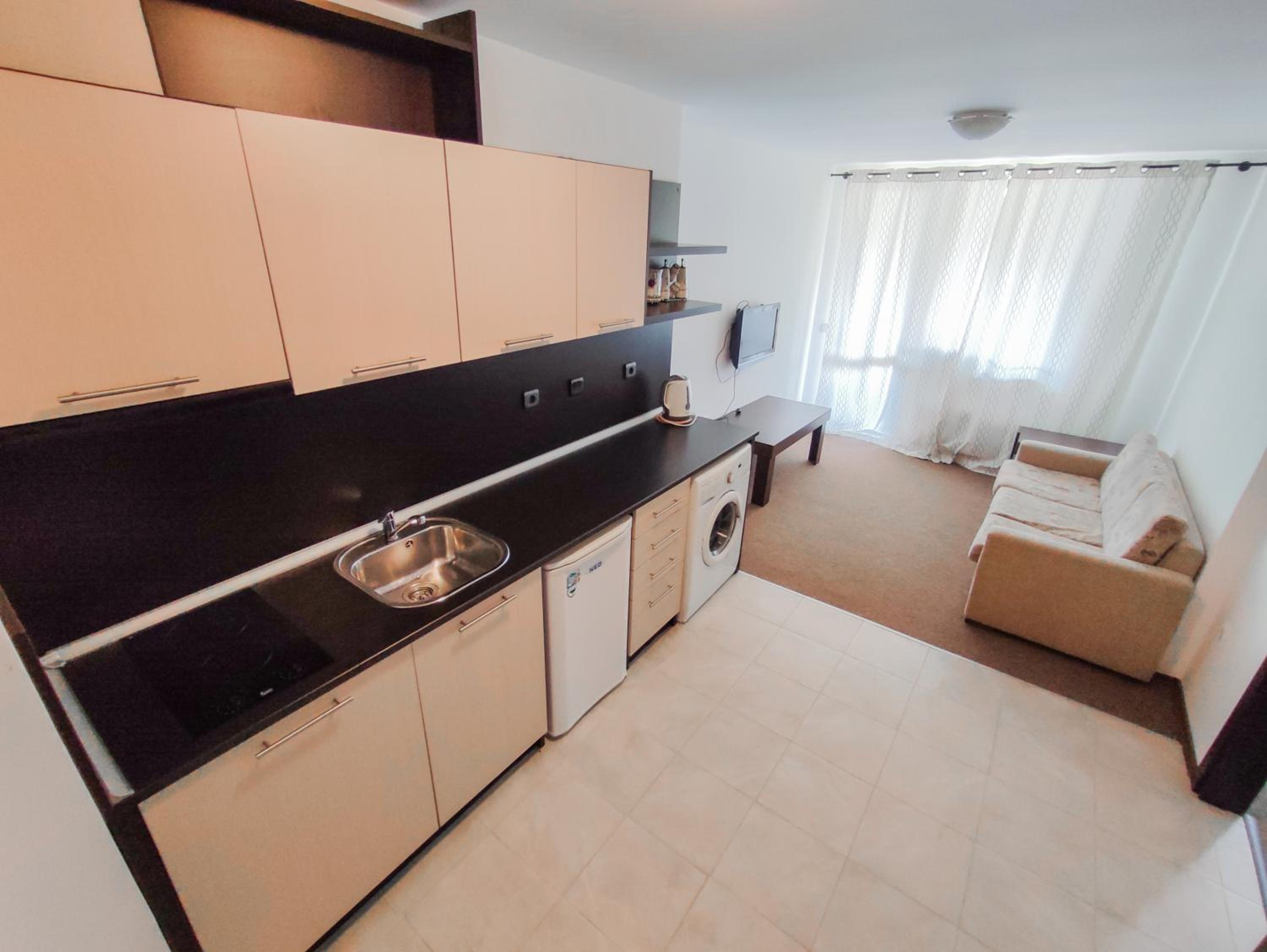 1BR Apartment with Mountain View near the Gondola