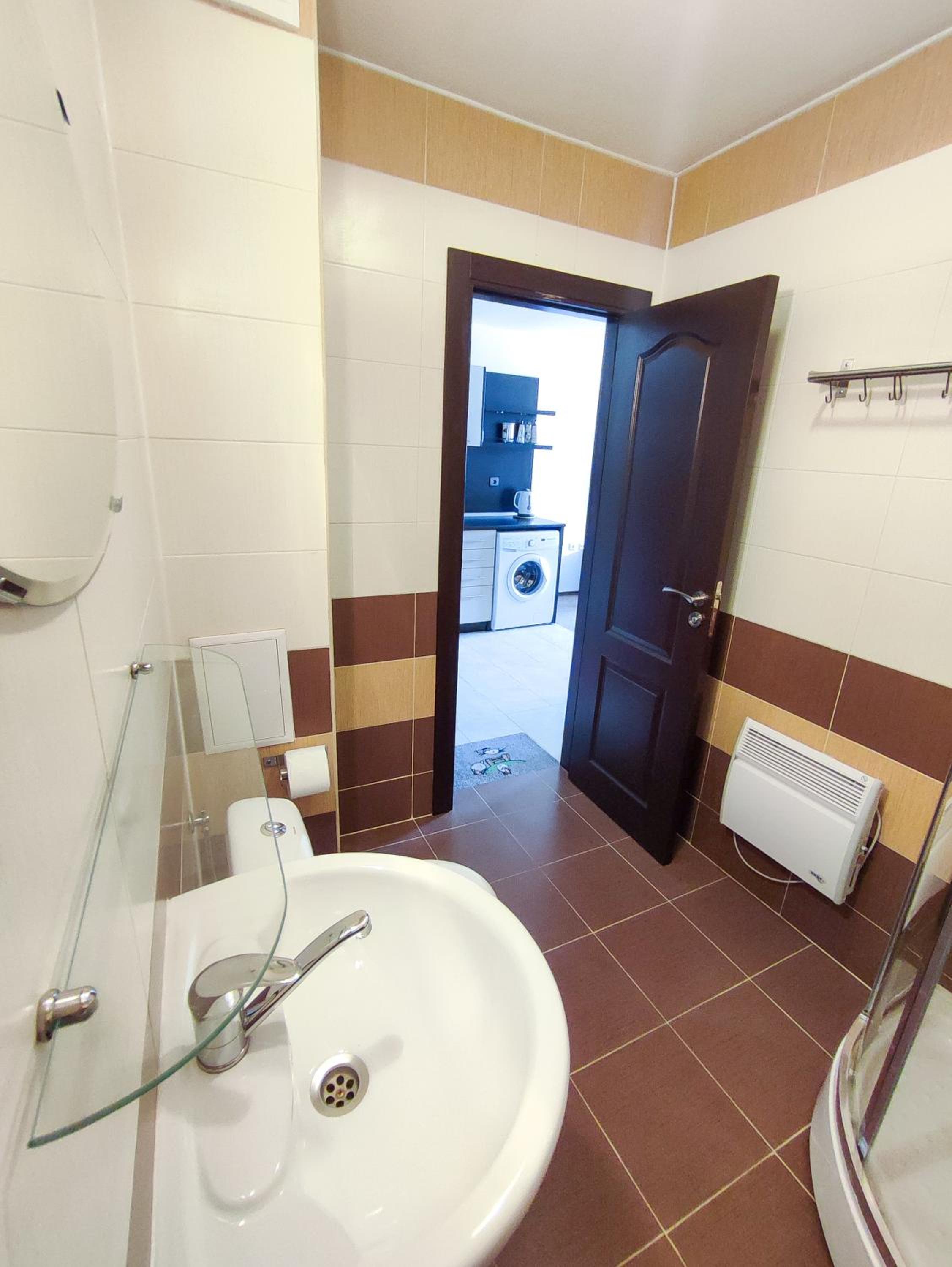 1BR Apartment with Mountain View near the Gondola