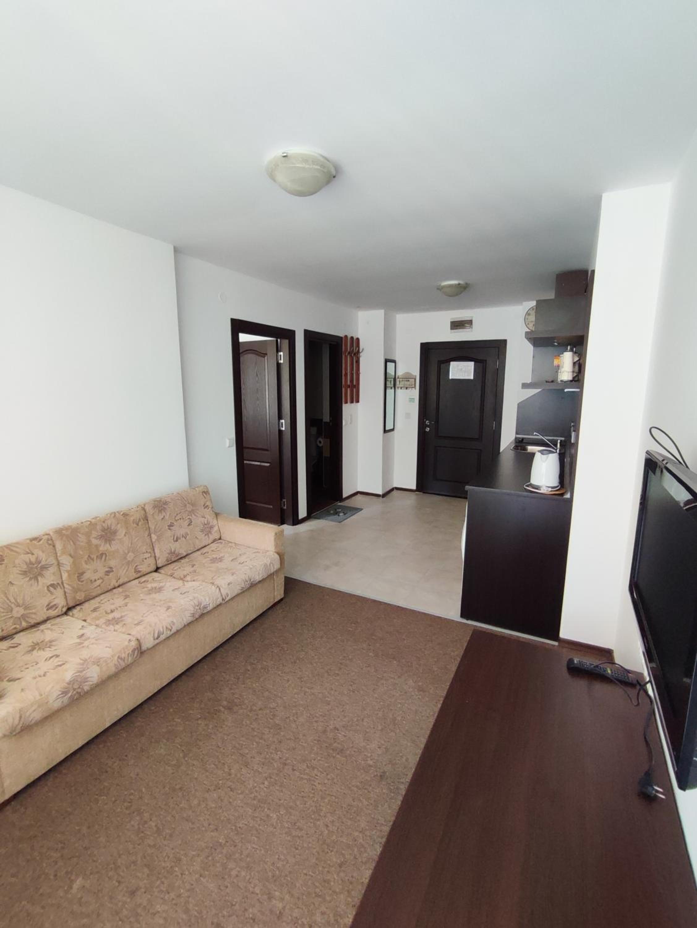 1BR Apartment with Mountain View near the Gondola