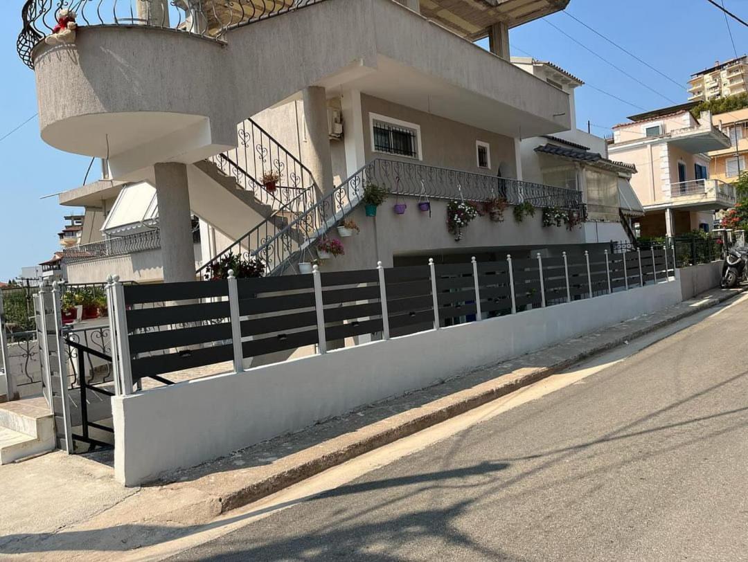 Mimoza Apartments