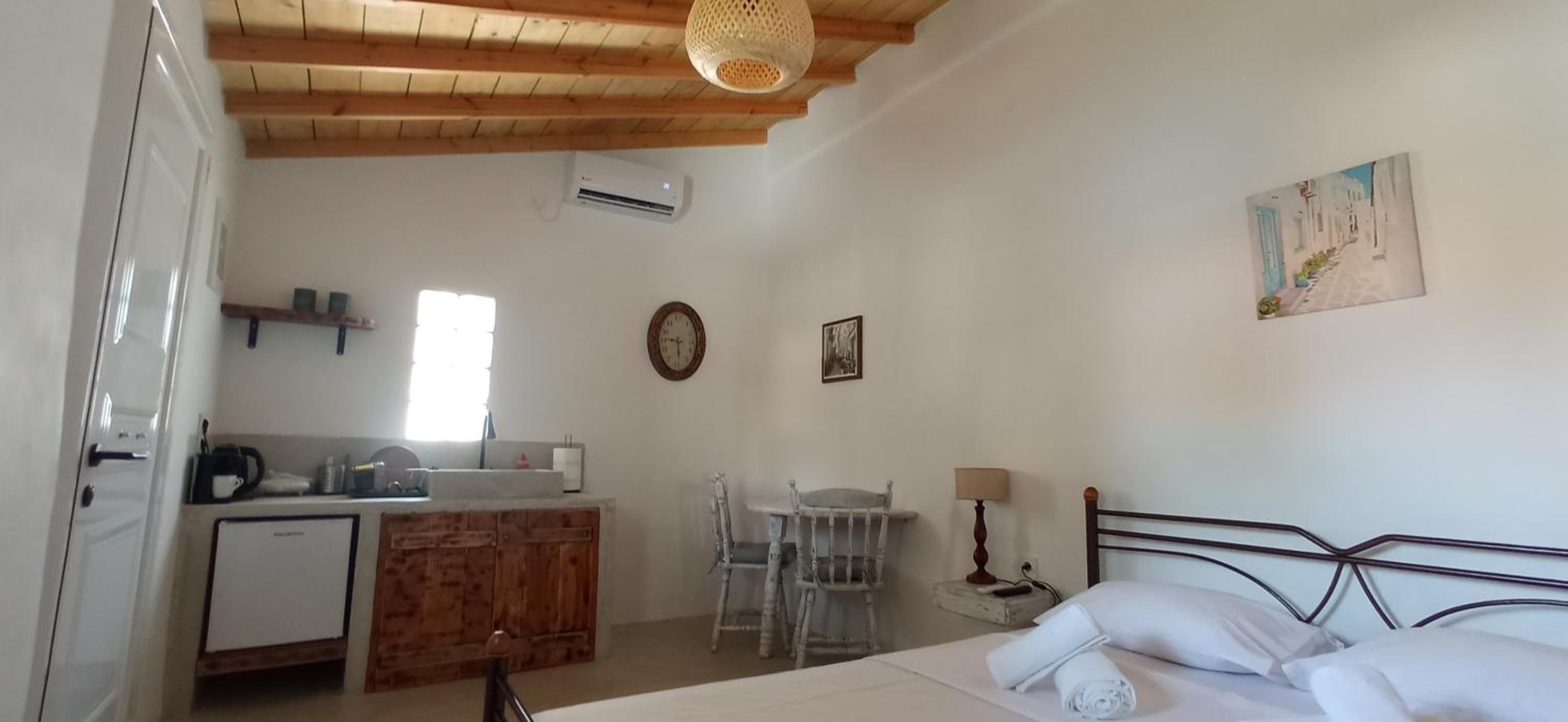 Kyklades Sensation Apartments Private Pool Near ATH Airport