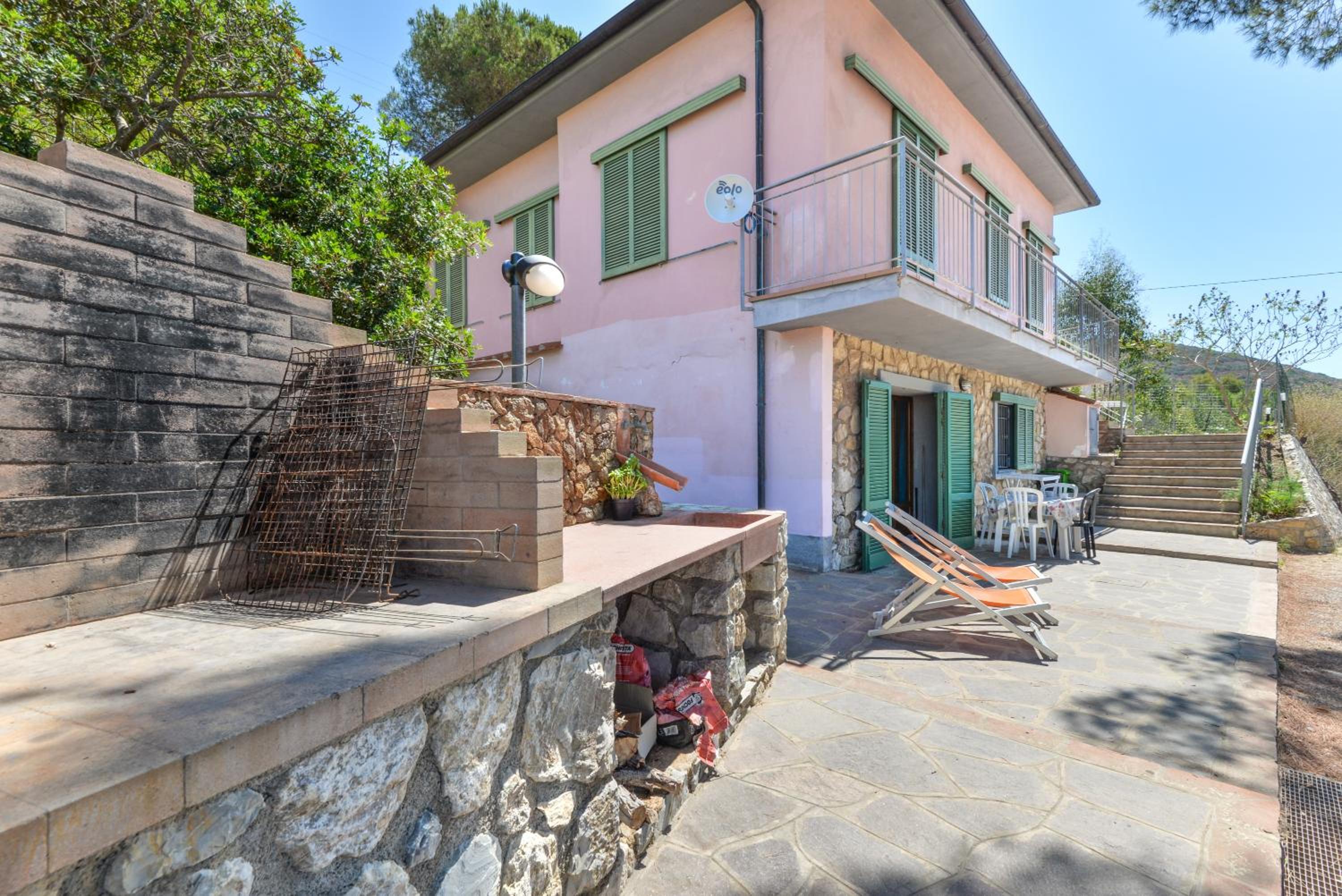 Villa Mirella Bilocale view 2