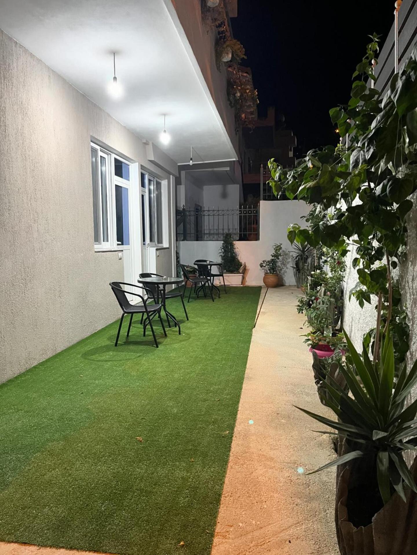 Mimoza Apartments