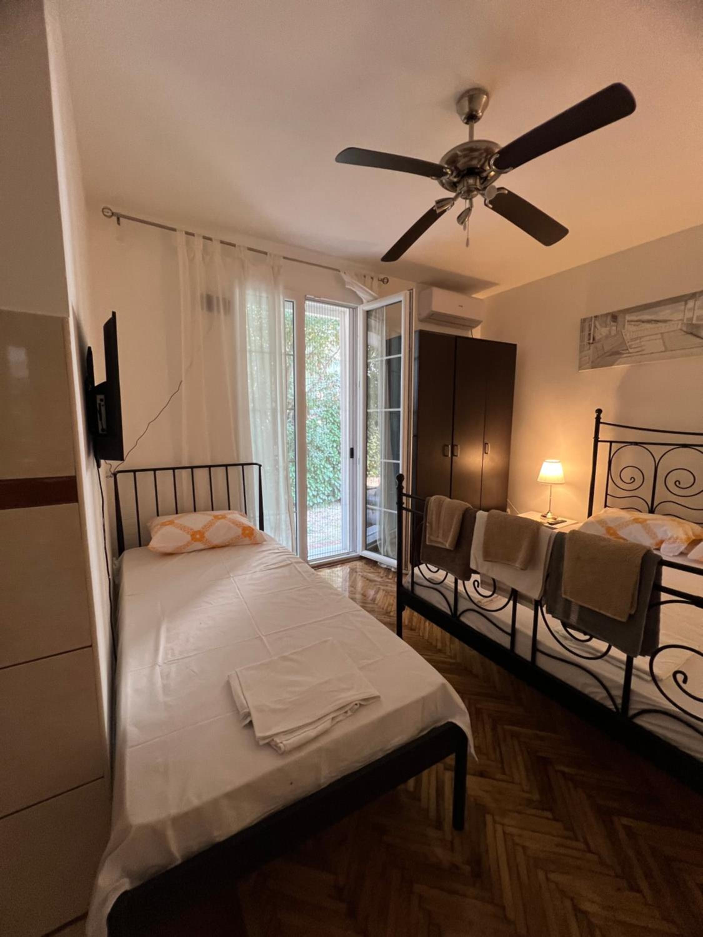 Studio apartments Nikolic view 2