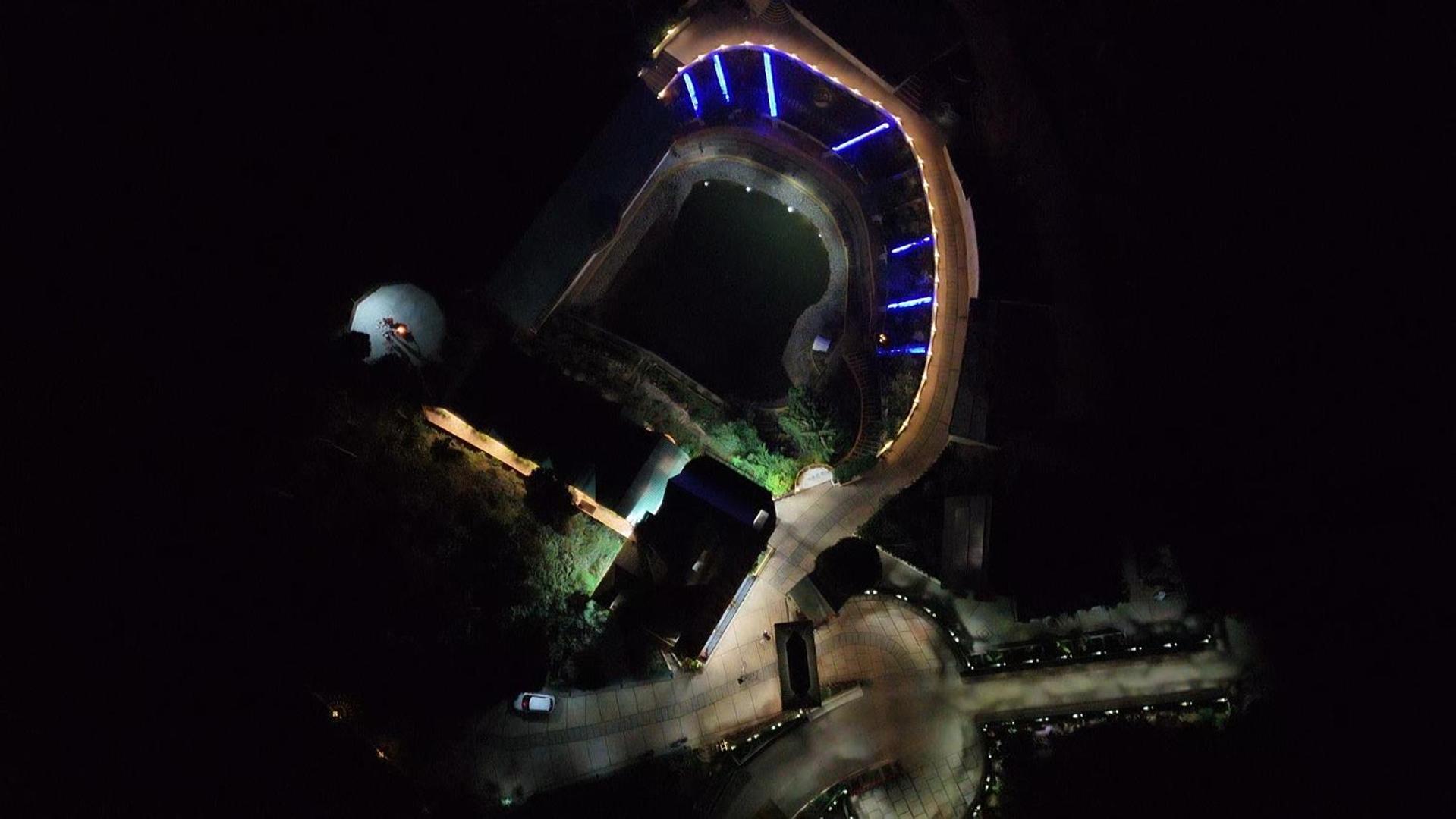 Photo 44