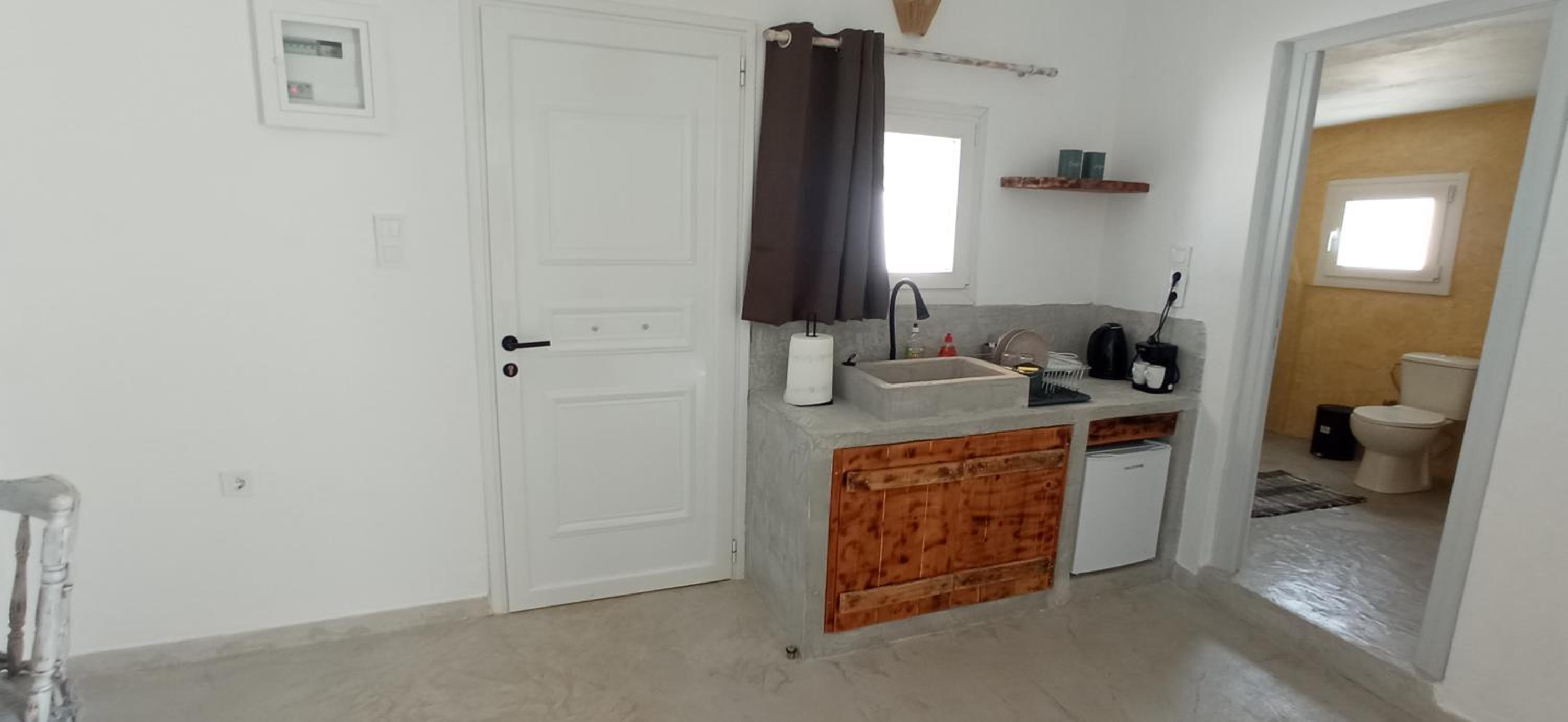 Kyklades Sensation Apartments Private Pool Near ATH Airport