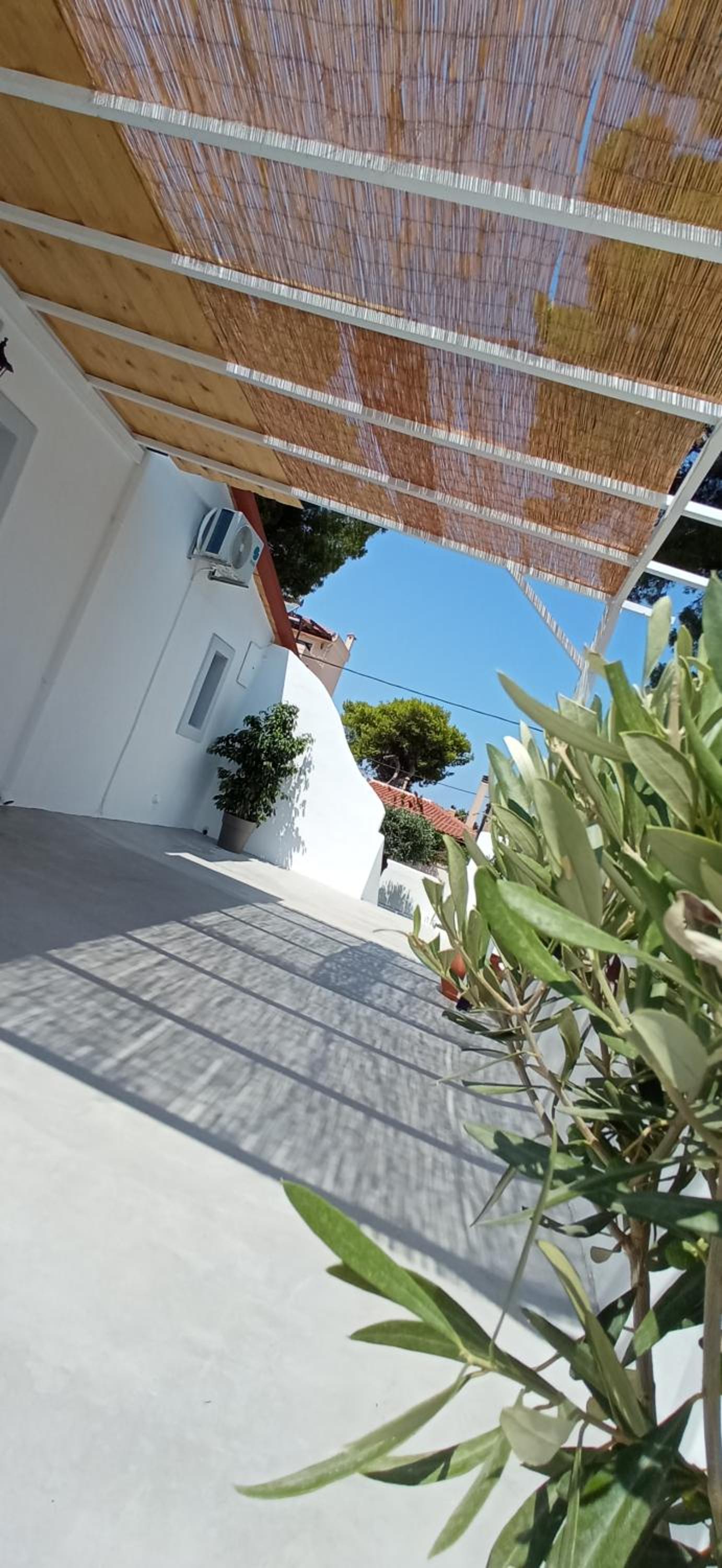 Kyklades Sensation Apartments Private Pool Near ATH Airport