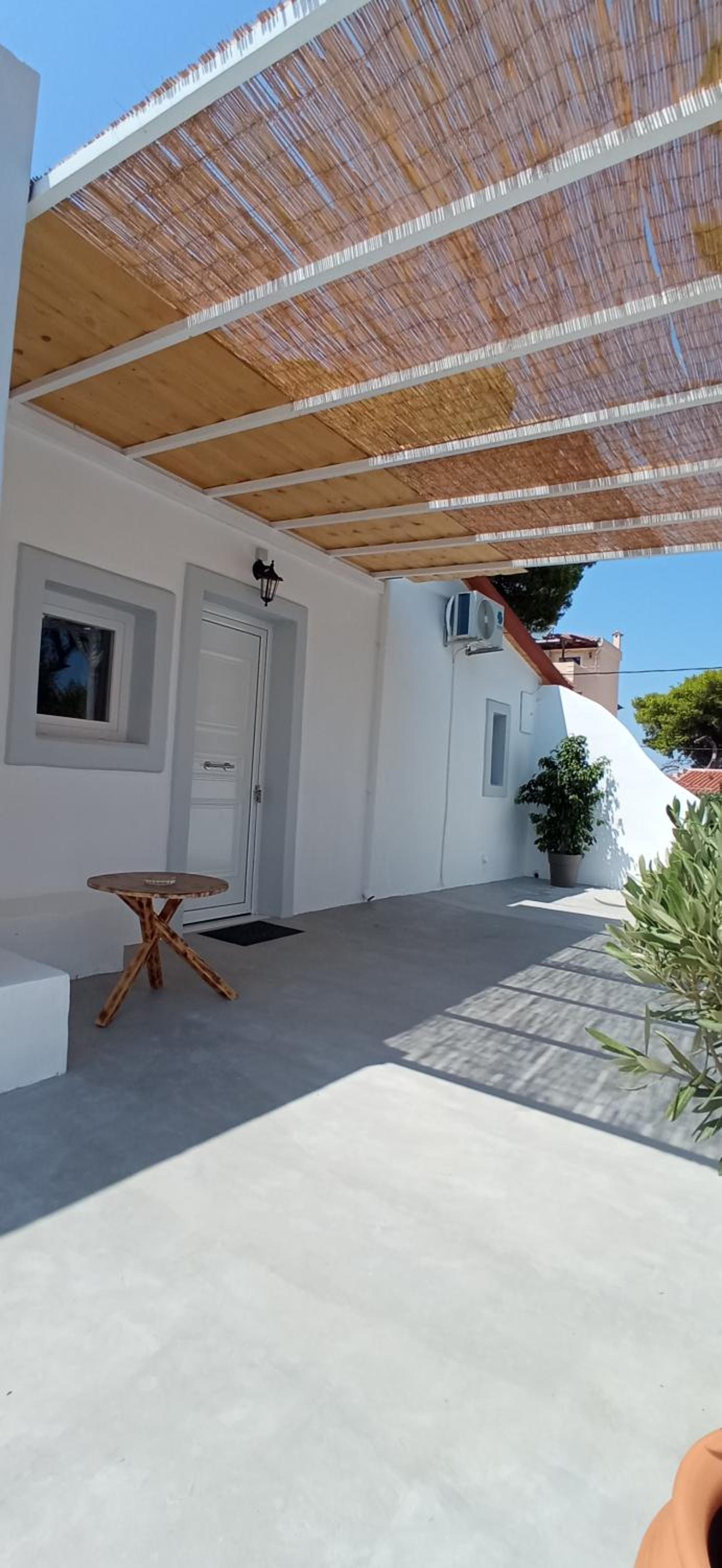 Kyklades Sensation Apartments Private Pool Near ATH Airport