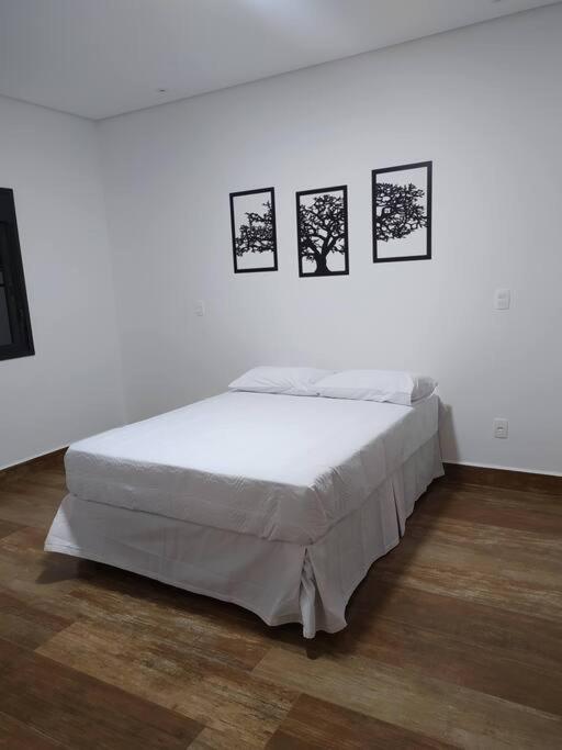 Casa com piscina e linda vista