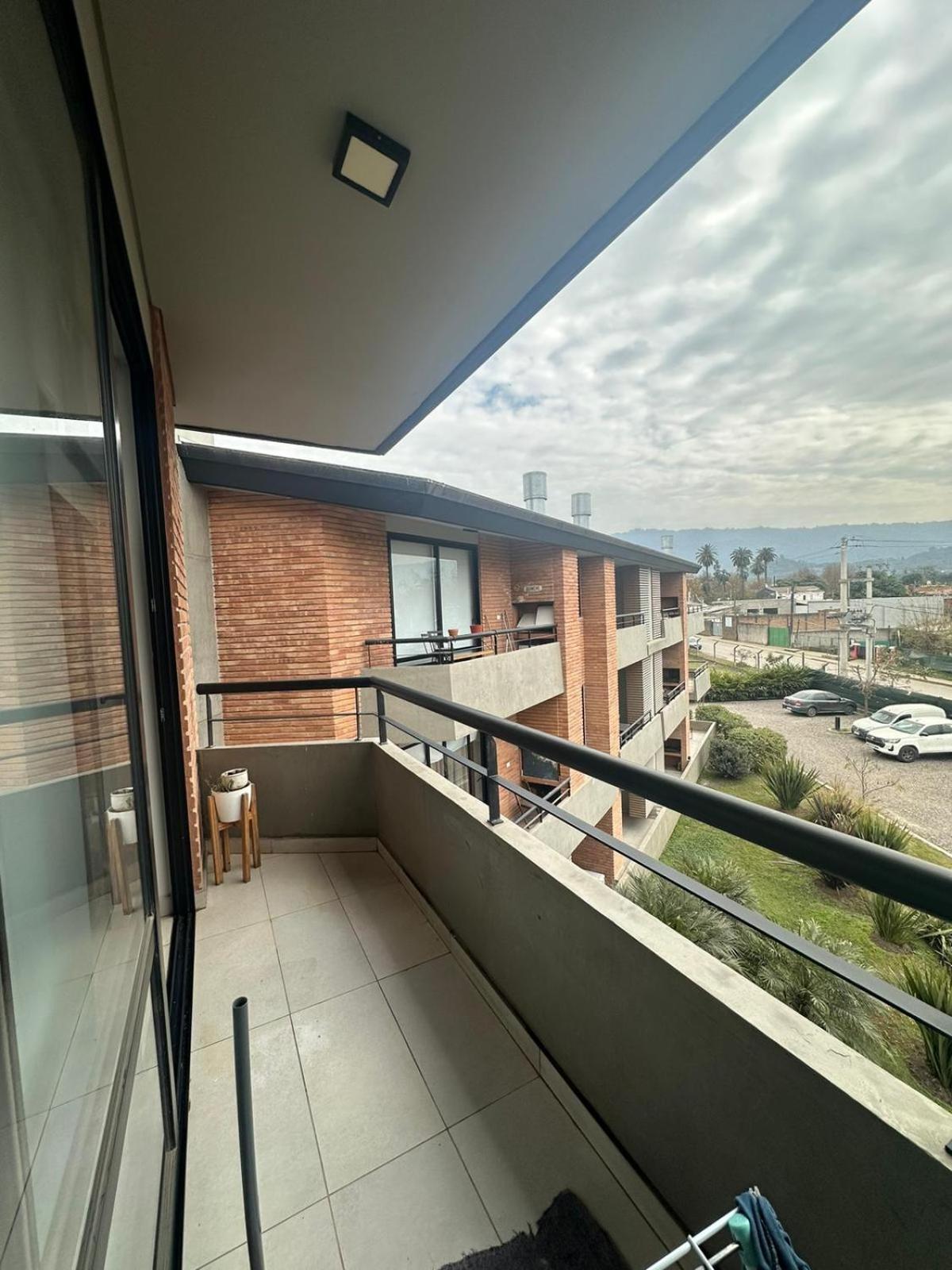 Excelente departamento en YB