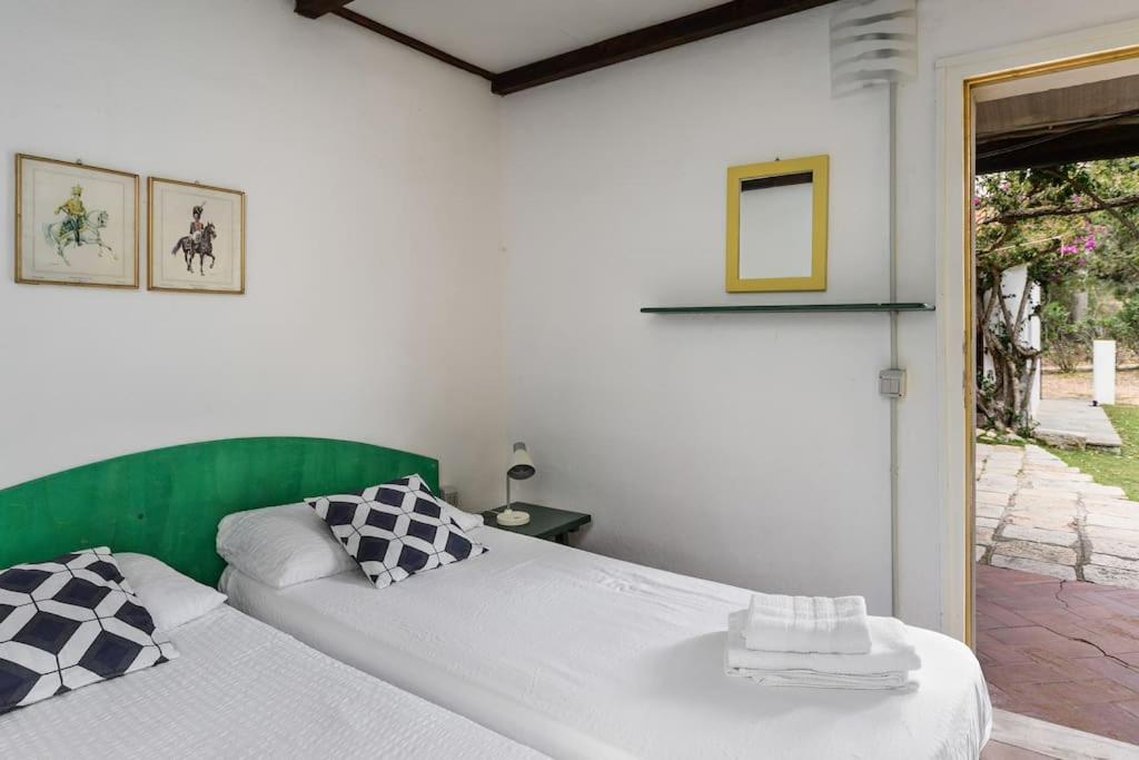 Villa La Scuderia I Unique Beachfront Villa
