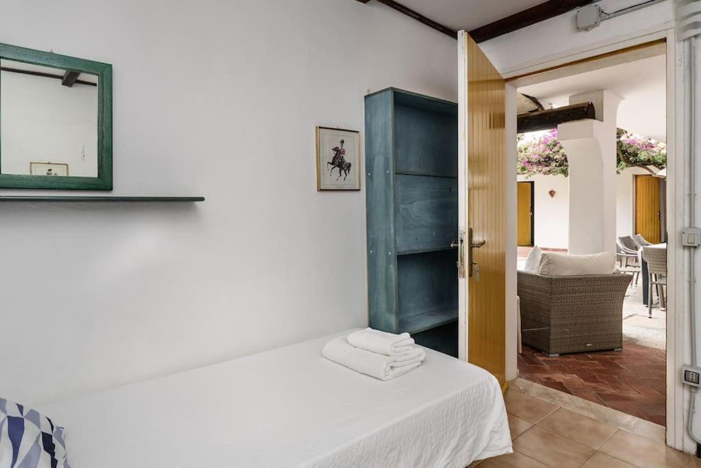 Villa La Scuderia I Unique Beachfront Villa