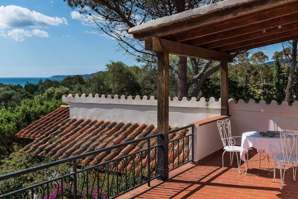 Villa La Scuderia I Unique Beachfront Villa