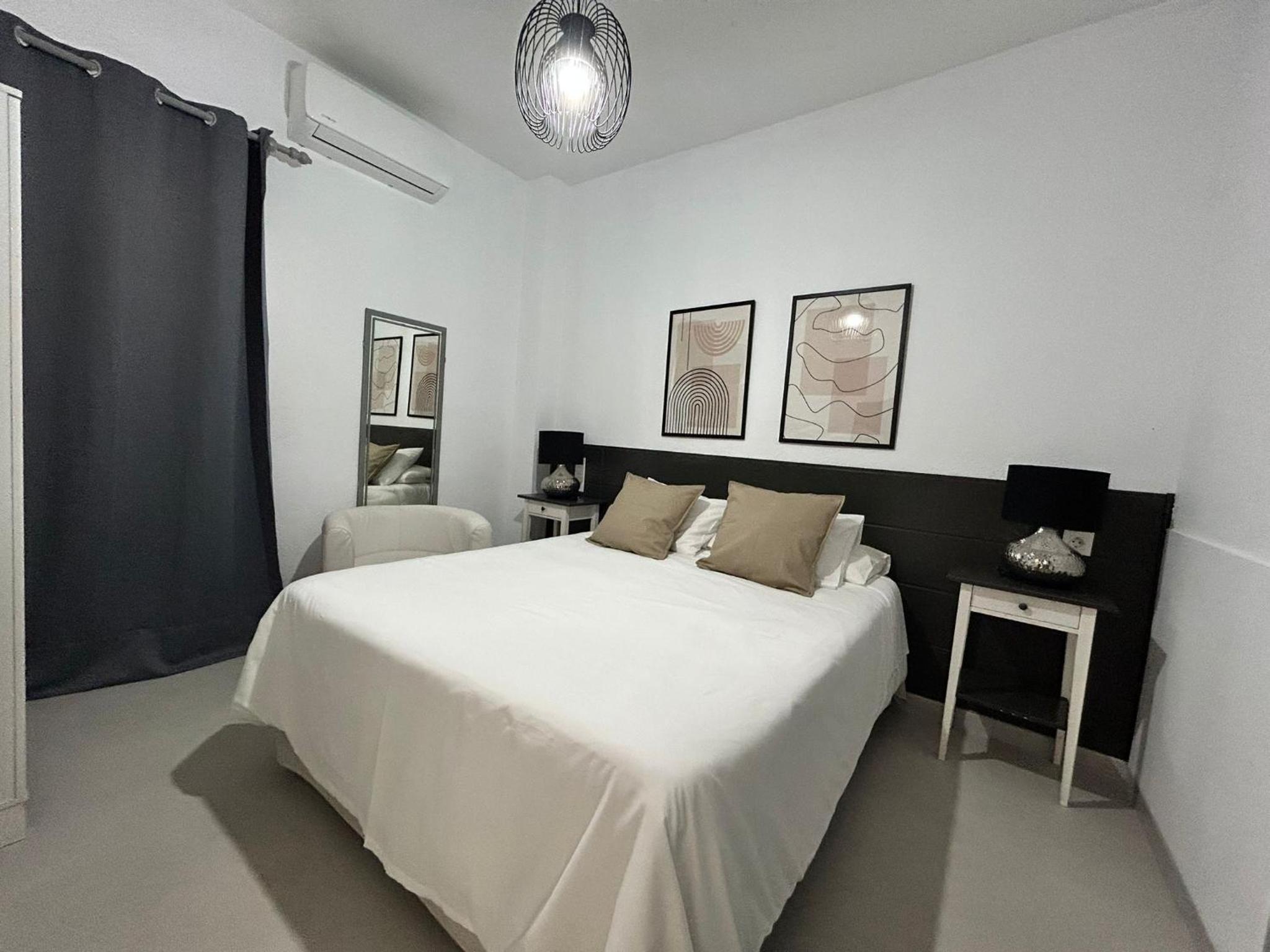 Marbella Vacations - Hostal Berlin - Property Image 26
