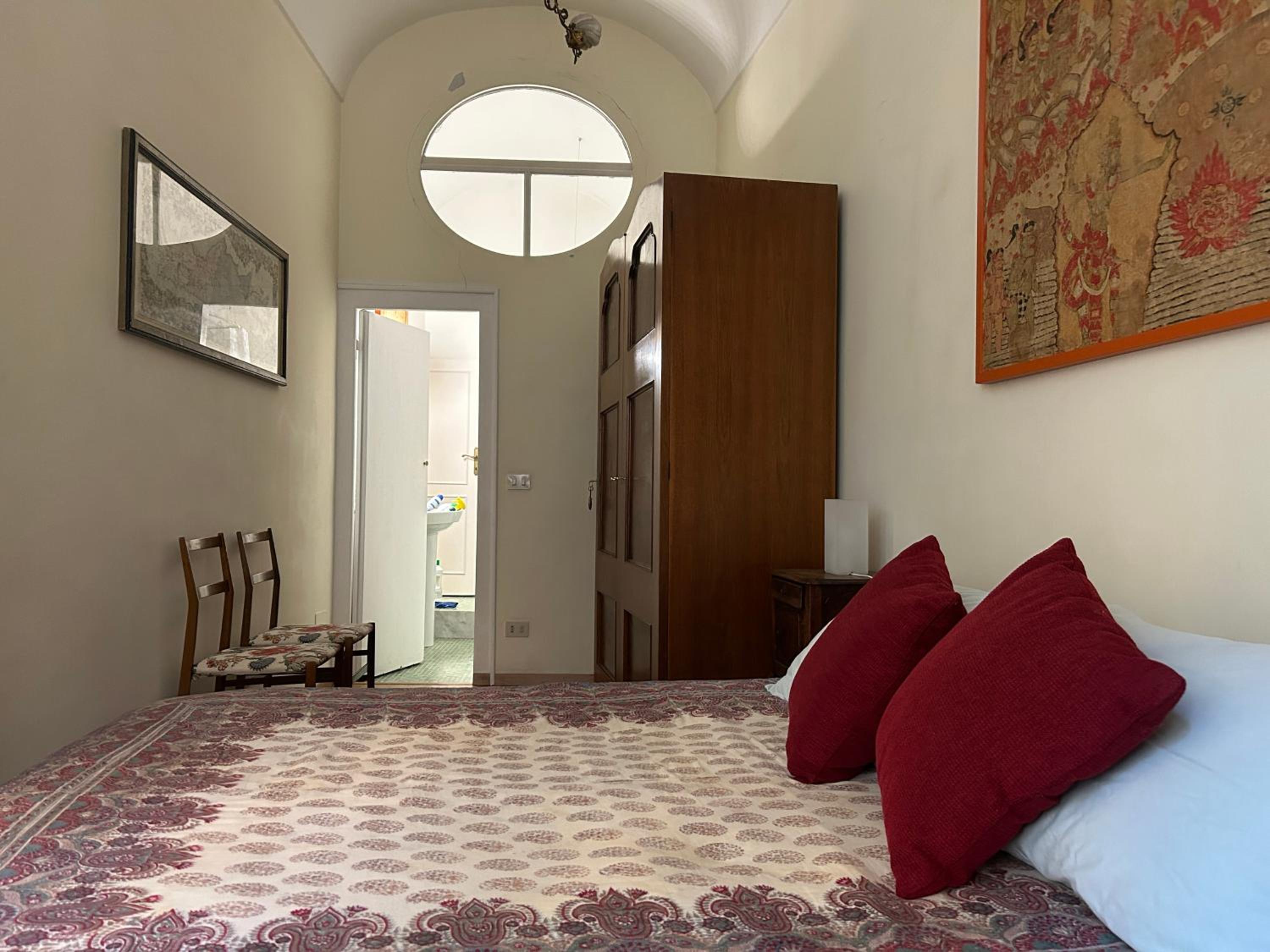 Stylish apartment in central Rome 