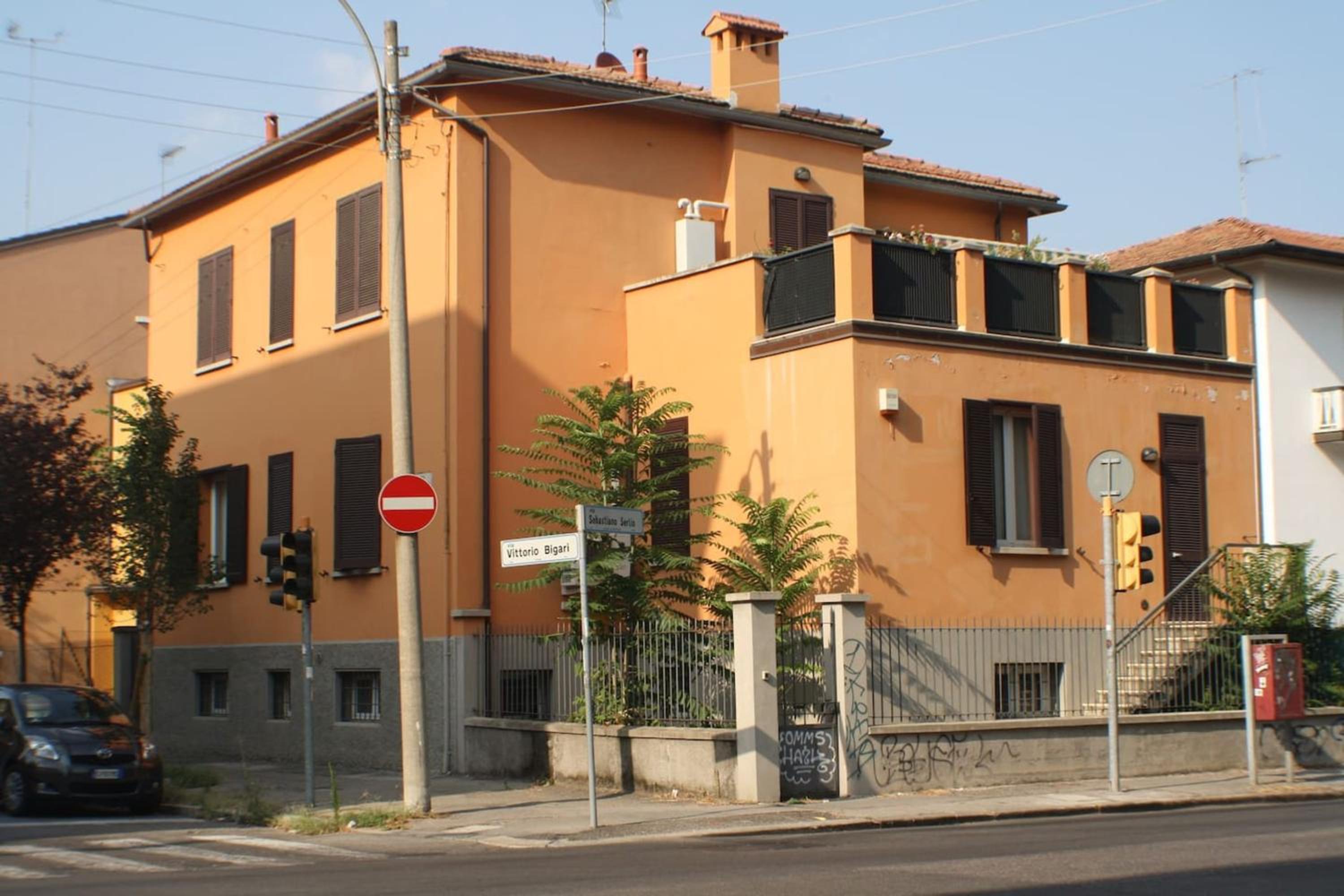 Spacious Apartment in the Heart of Bologna - 2 Bedrooms