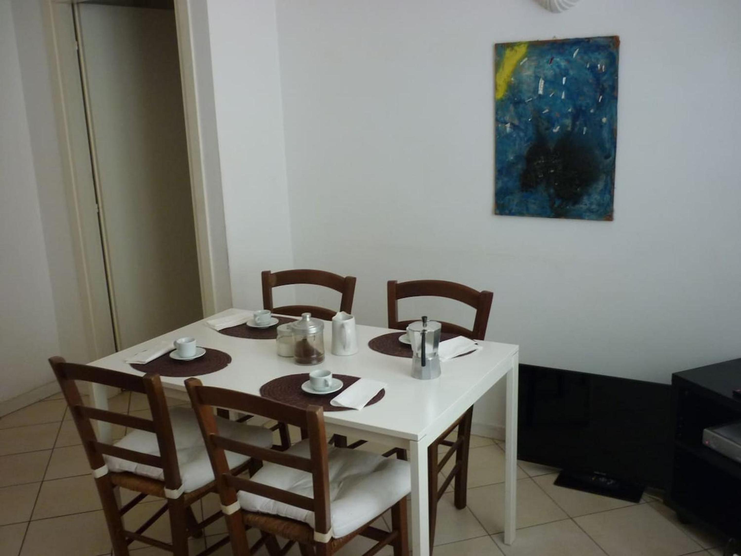 Spacious Apartment in the Heart of Bologna - 2 Bedrooms