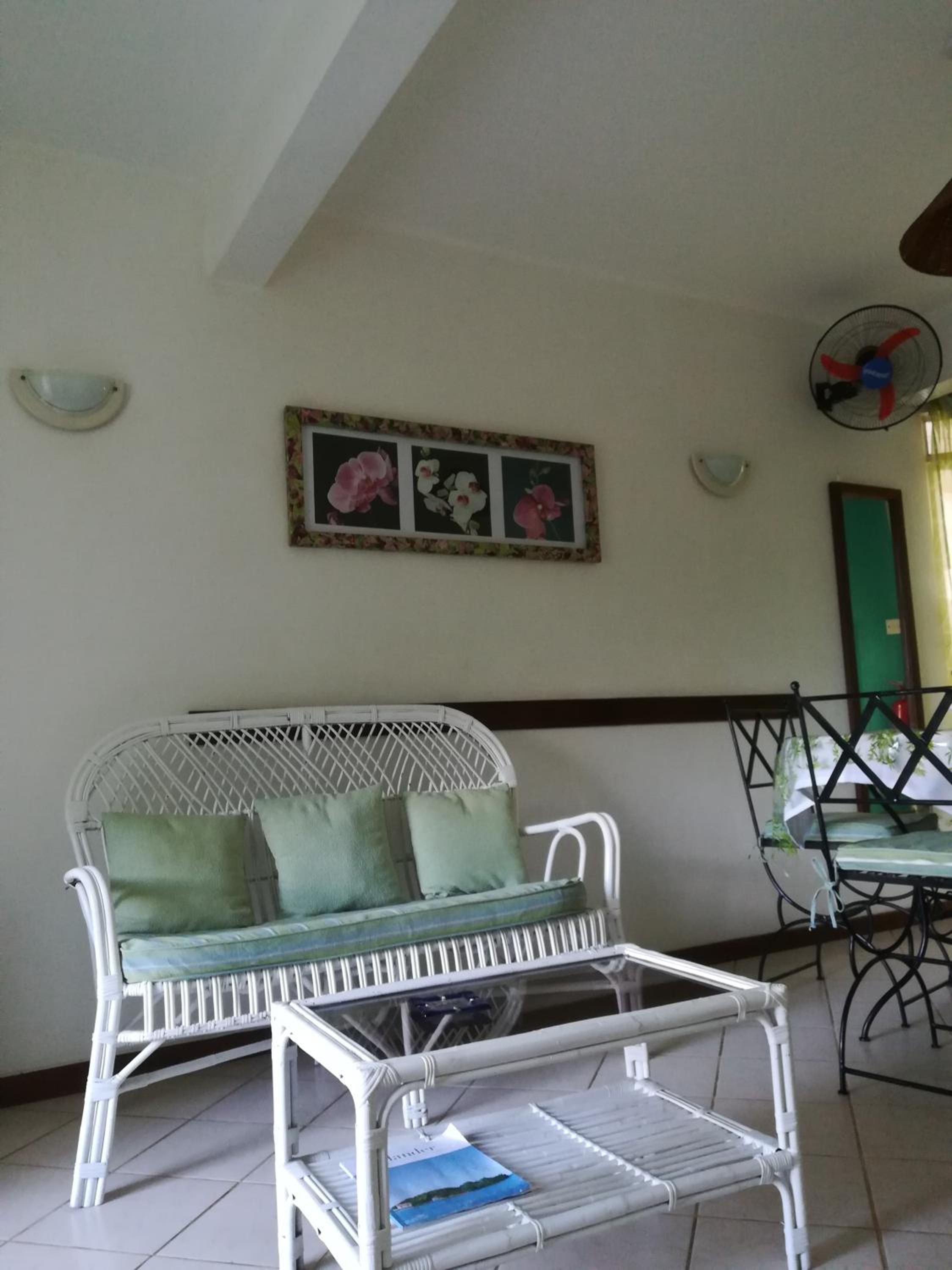Charming apartment in Grand Baie 60m² with private pool view 5