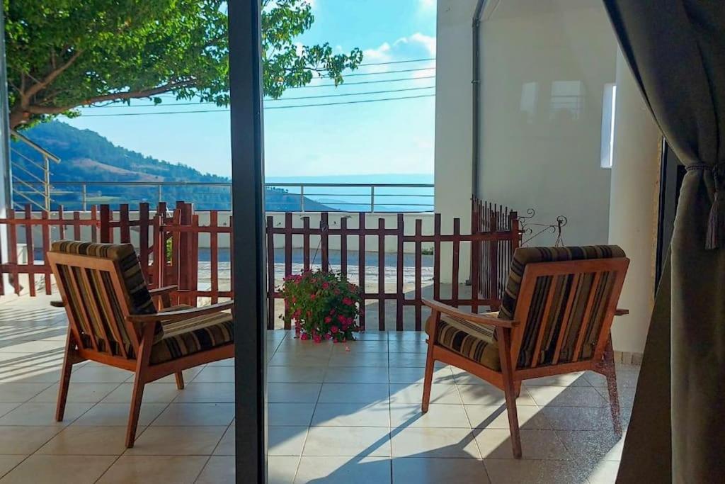 The Wine House - Panoramic views Stunning sunsets