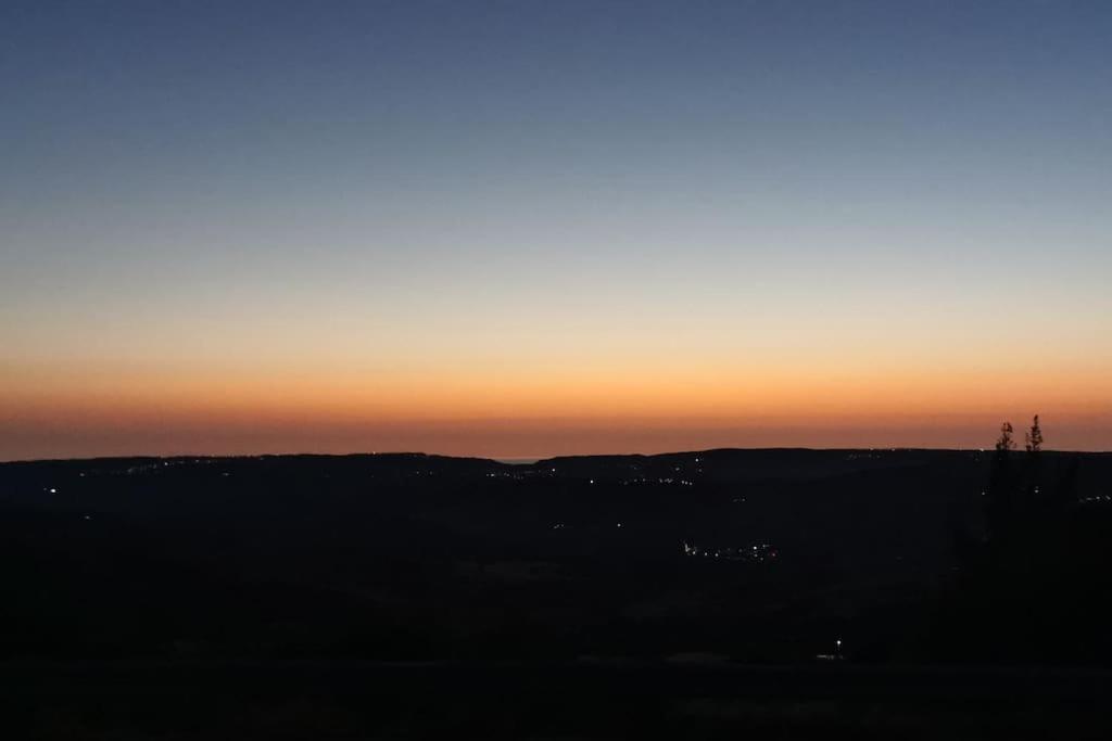 The Wine House - Panoramic views Stunning sunsets