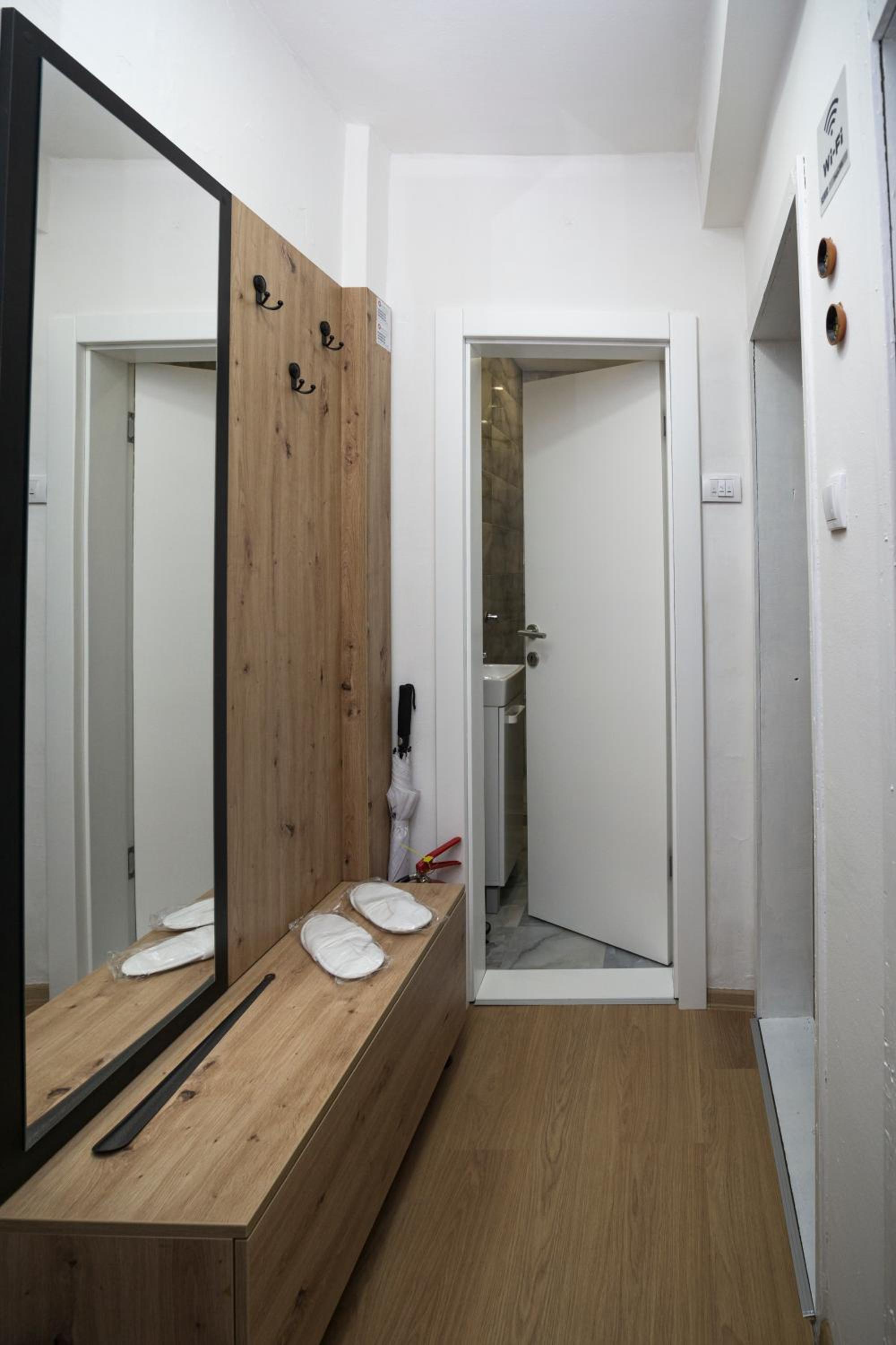 Inaya Apartman Free Parking