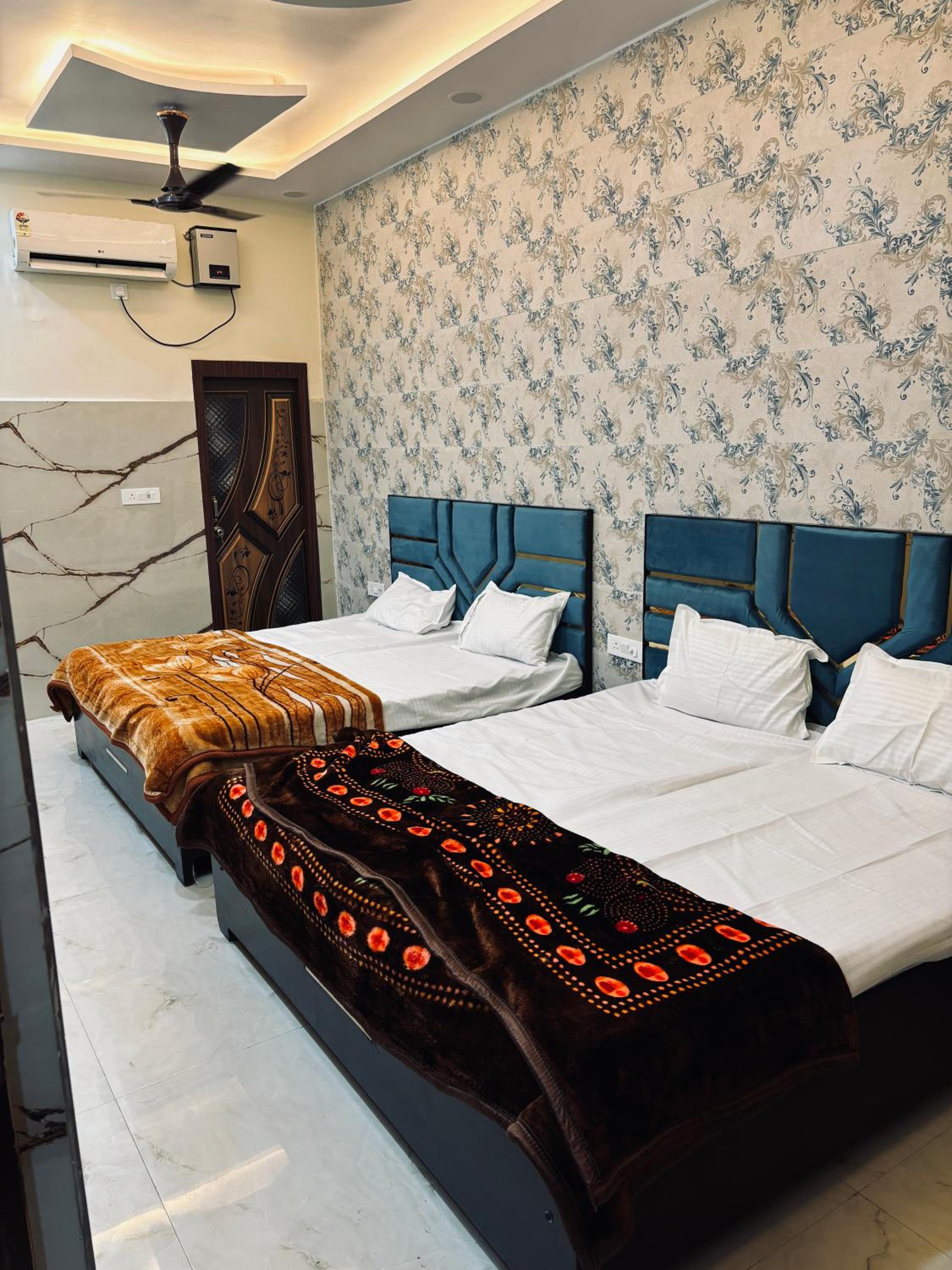 hotel vrindavani kunj