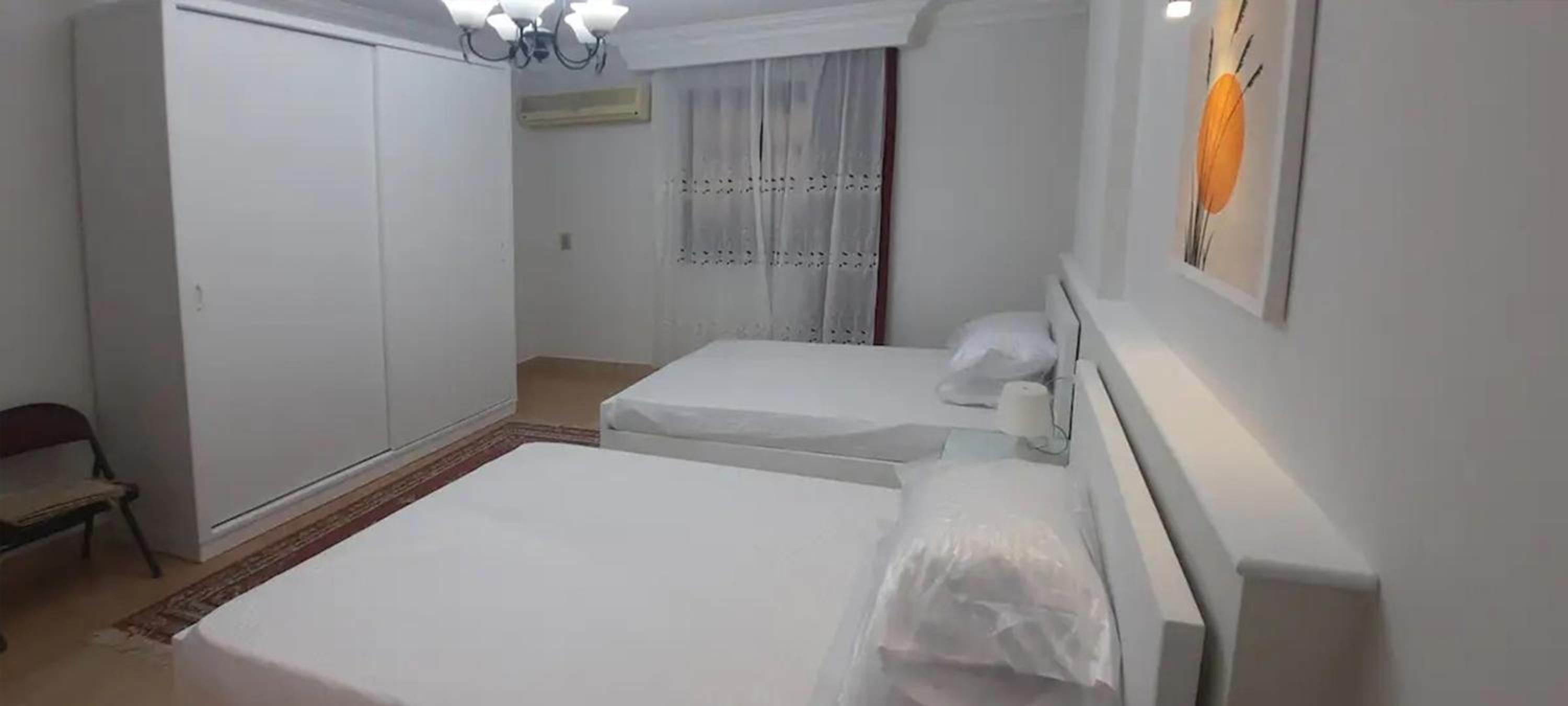 Luxurious fully furnished apartment in Cairo