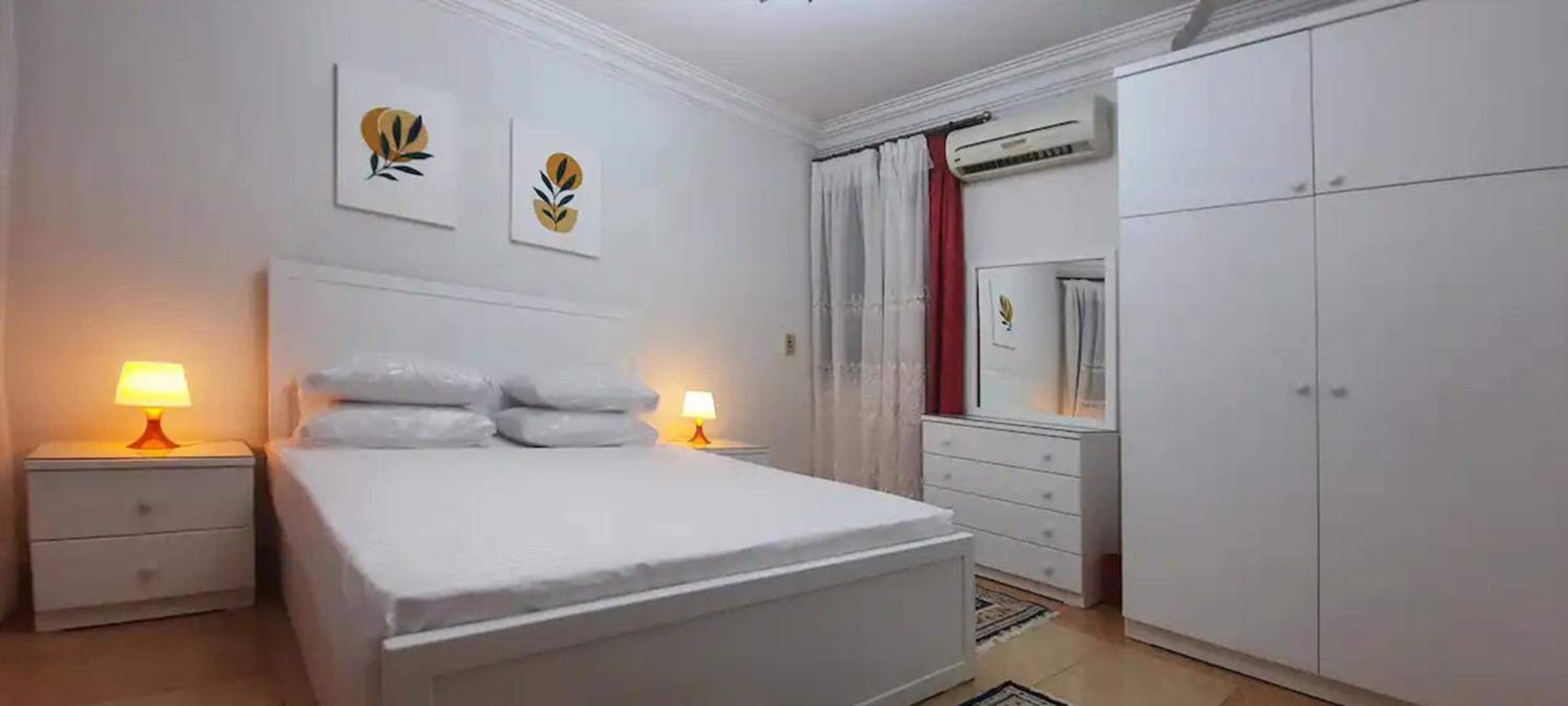 Luxurious fully furnished apartment in Cairo