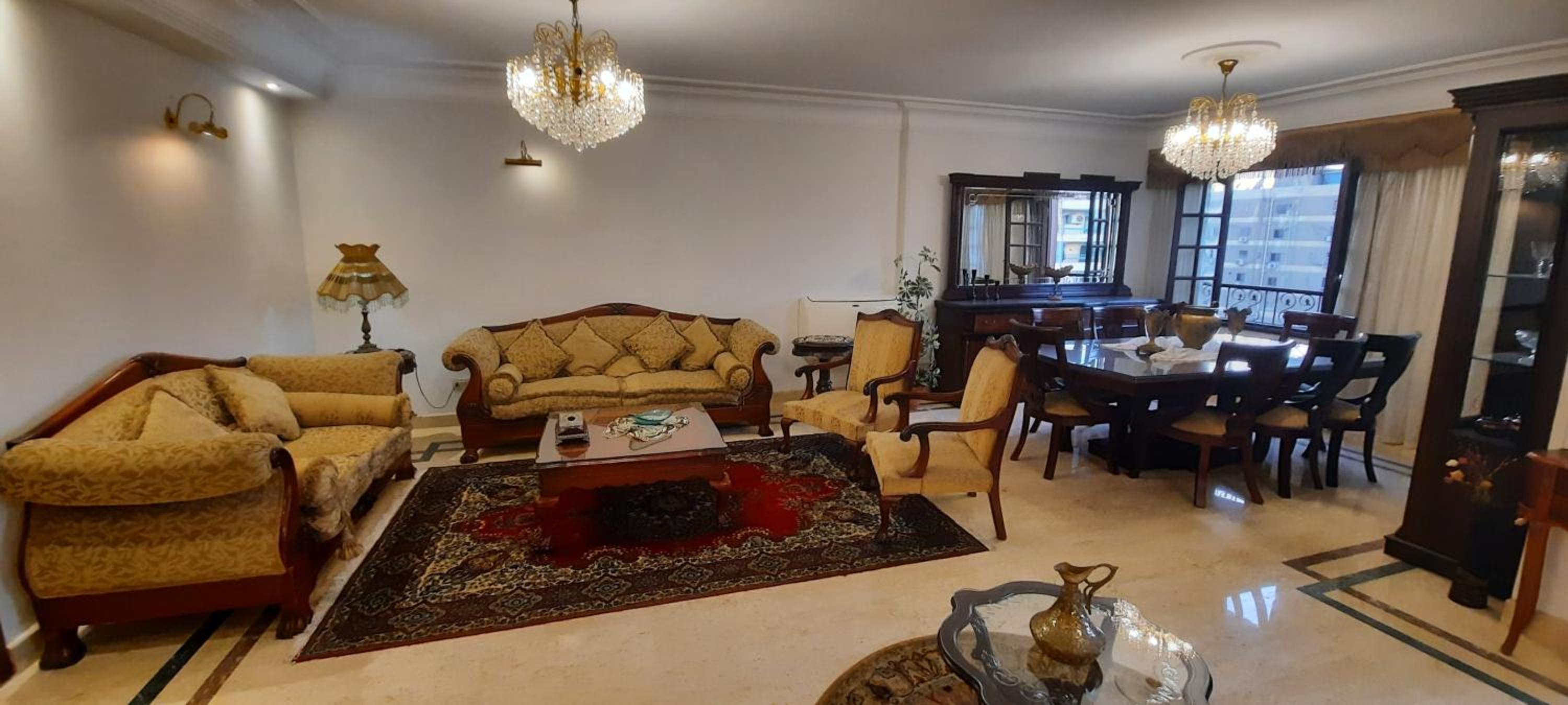 Luxurious fully furnished apartment in Cairo