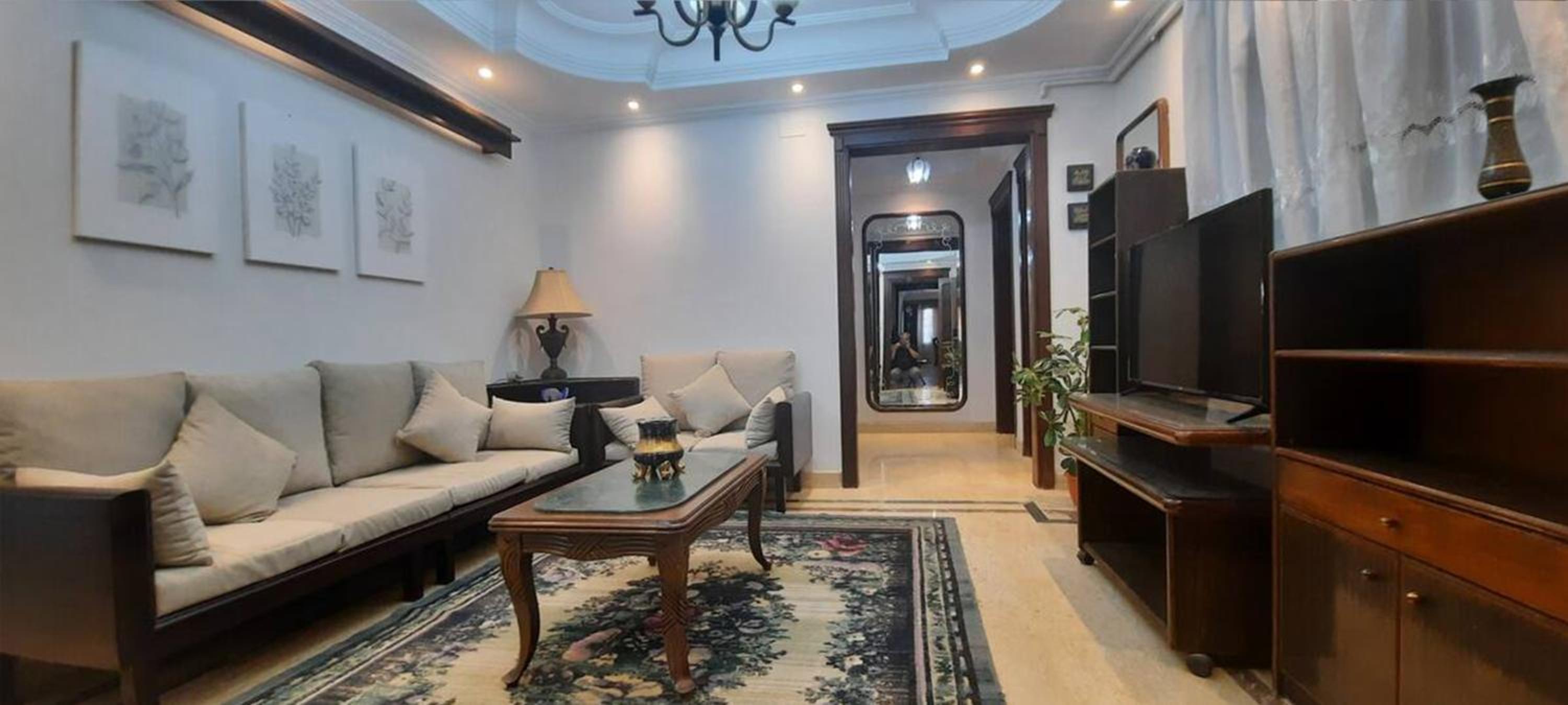 Luxurious fully furnished apartment in Cairo