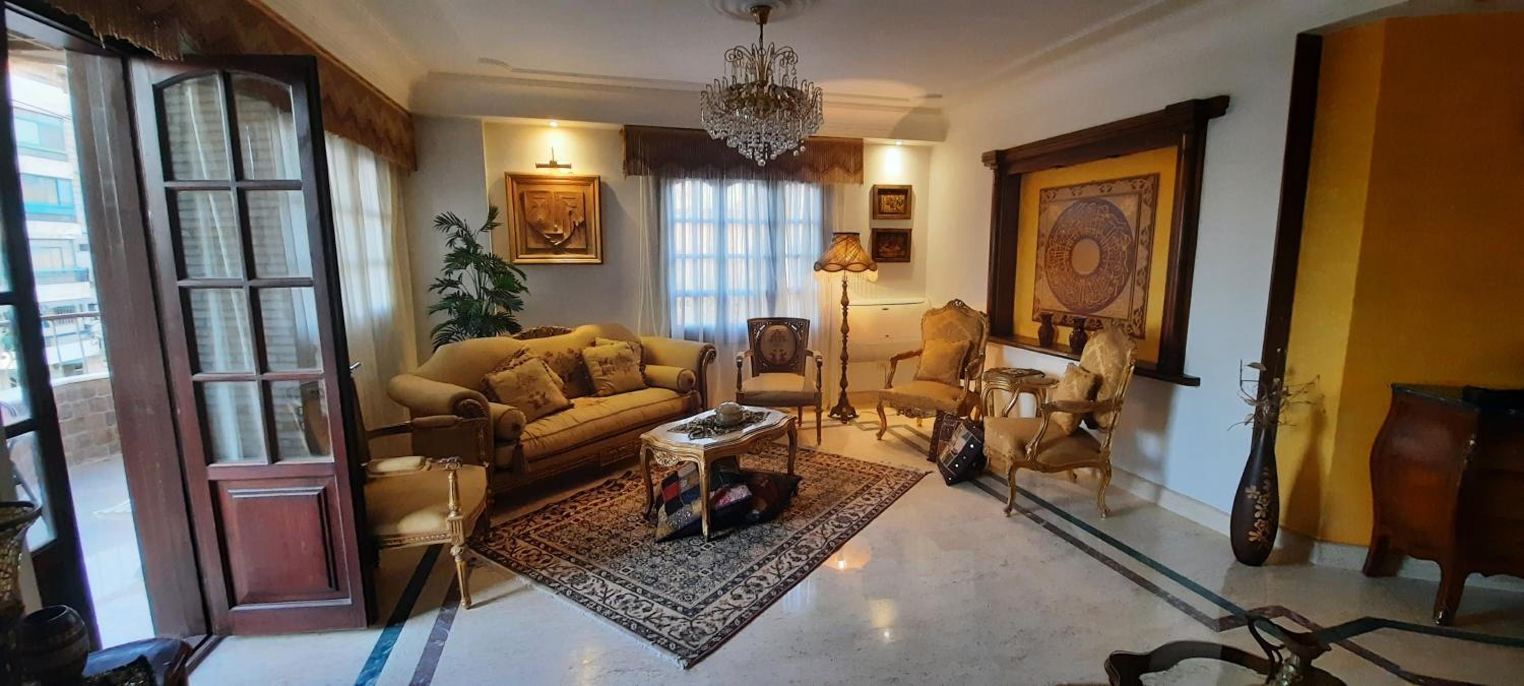 Luxurious fully furnished apartment in Cairo