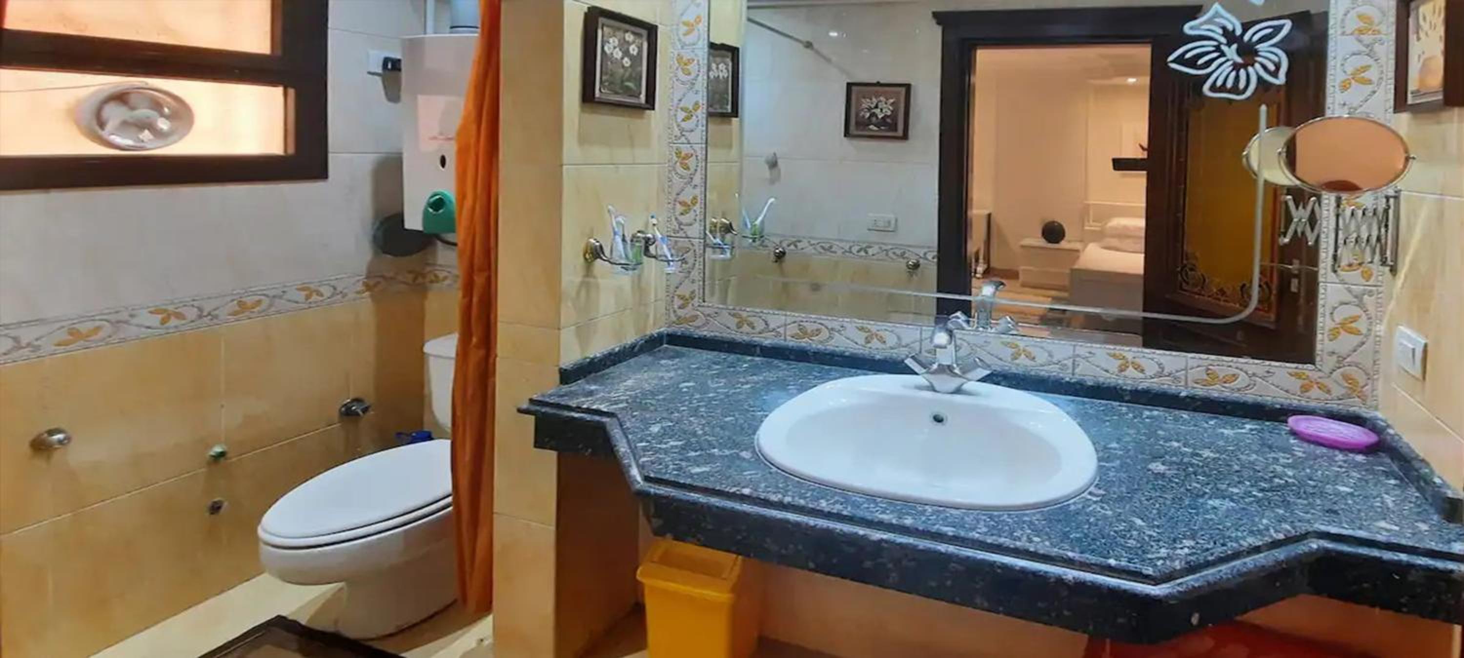 Luxurious fully furnished apartment in Cairo