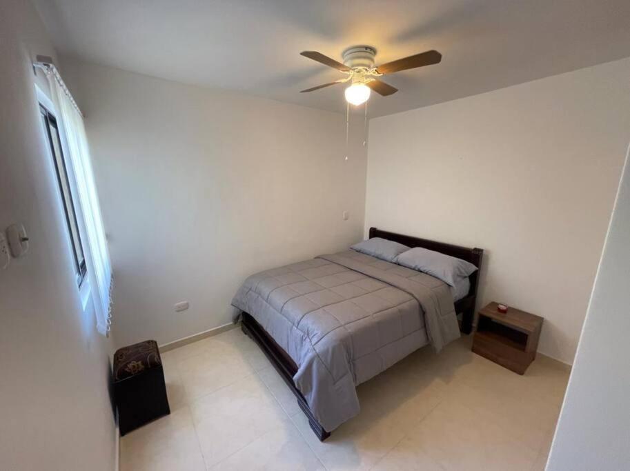 G105-Hermoso apartamento en condominio campestre