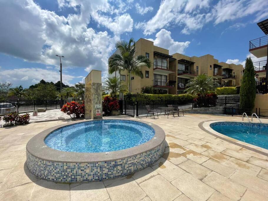 G105-Hermoso apartamento en condominio campestre