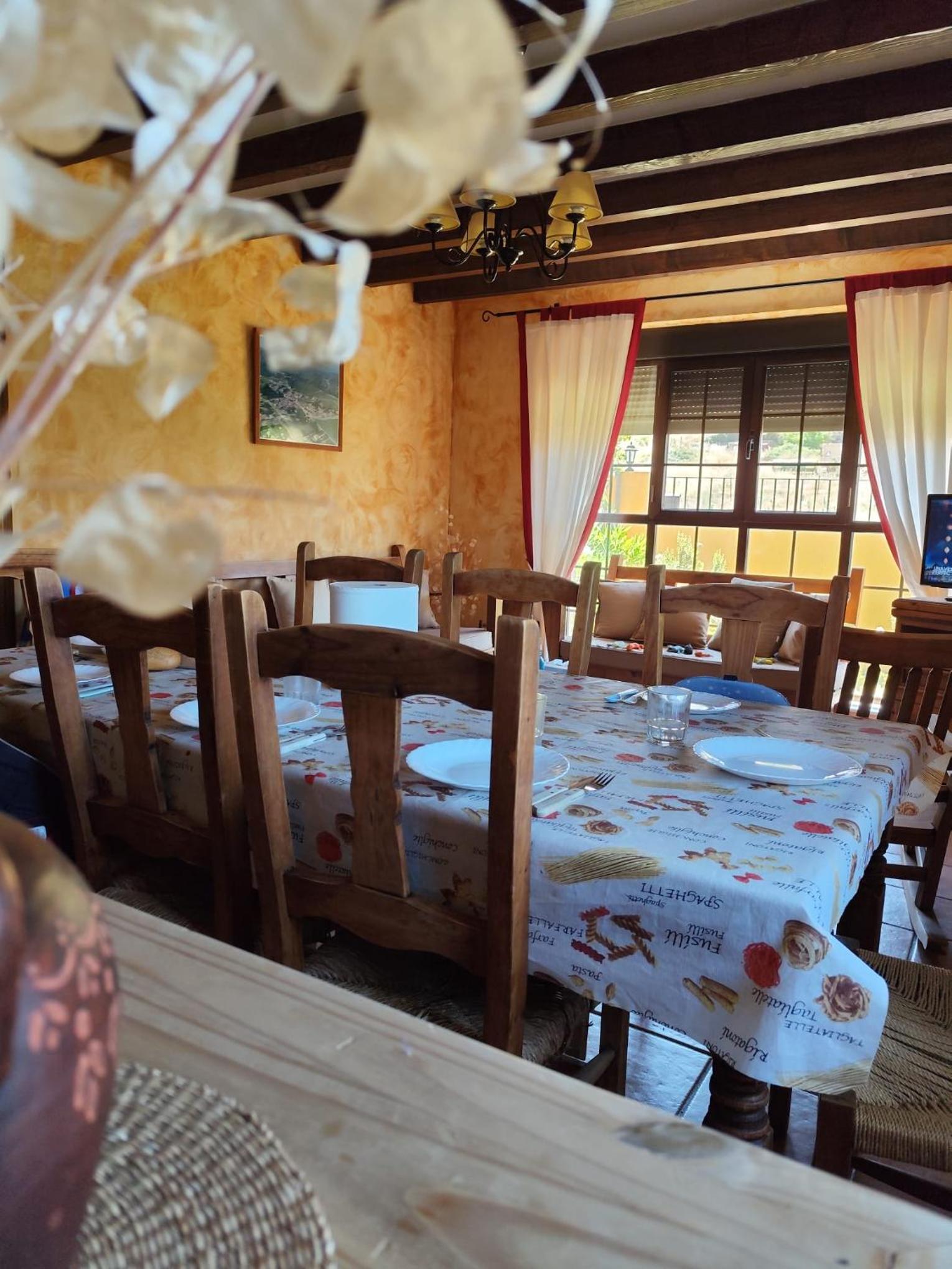 Casa Pico Zapatero view 2